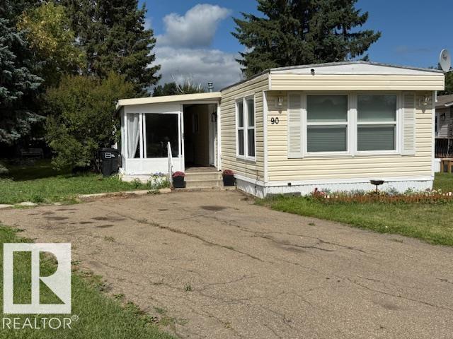 90 Rim Road, E4453238, Alberta,