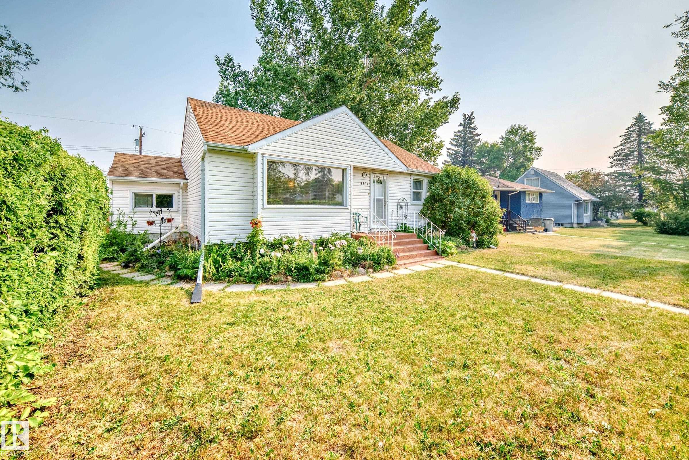 5304 53 Avenue, E4453242, Alberta,