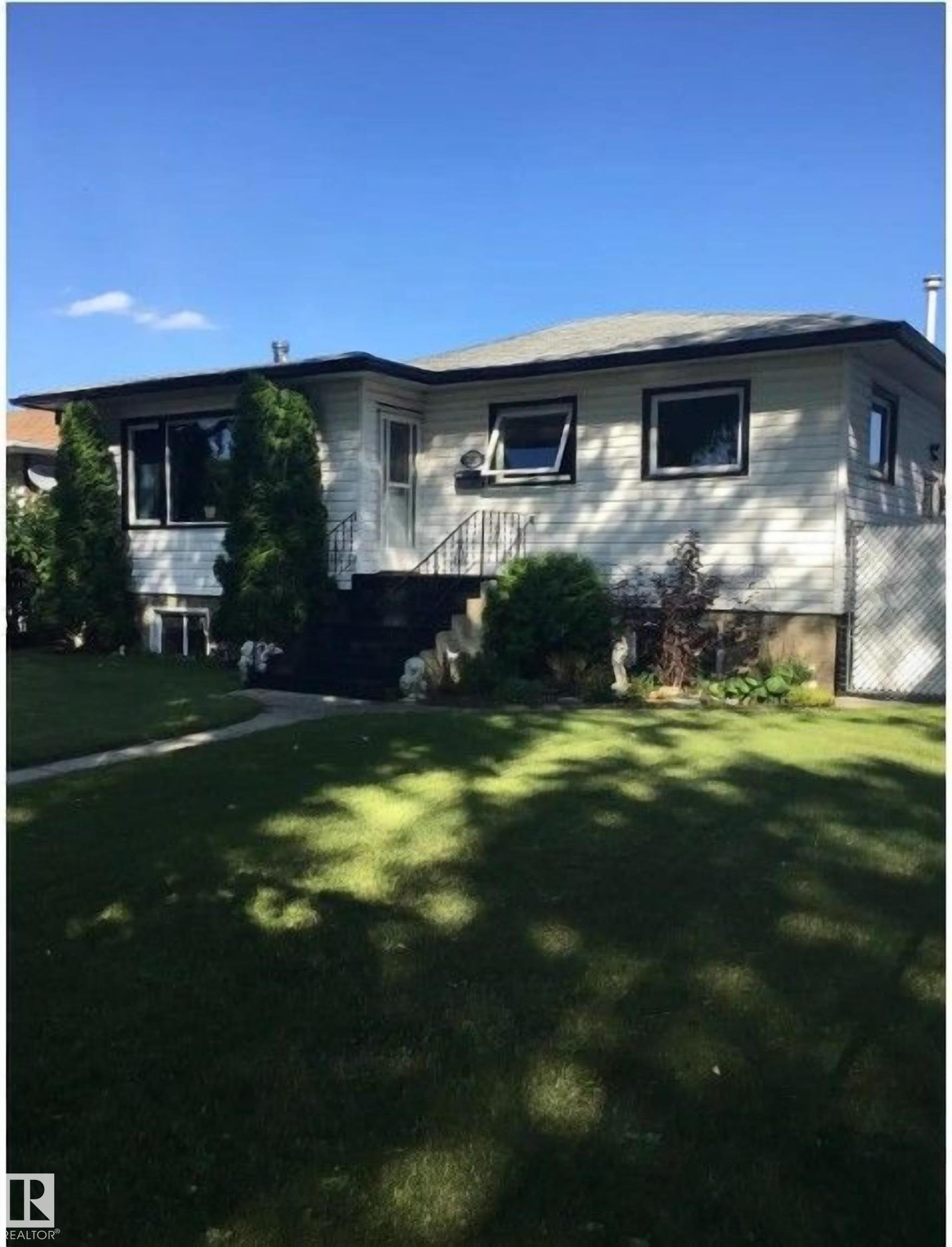11813 41 Street, E4453248, Alberta,