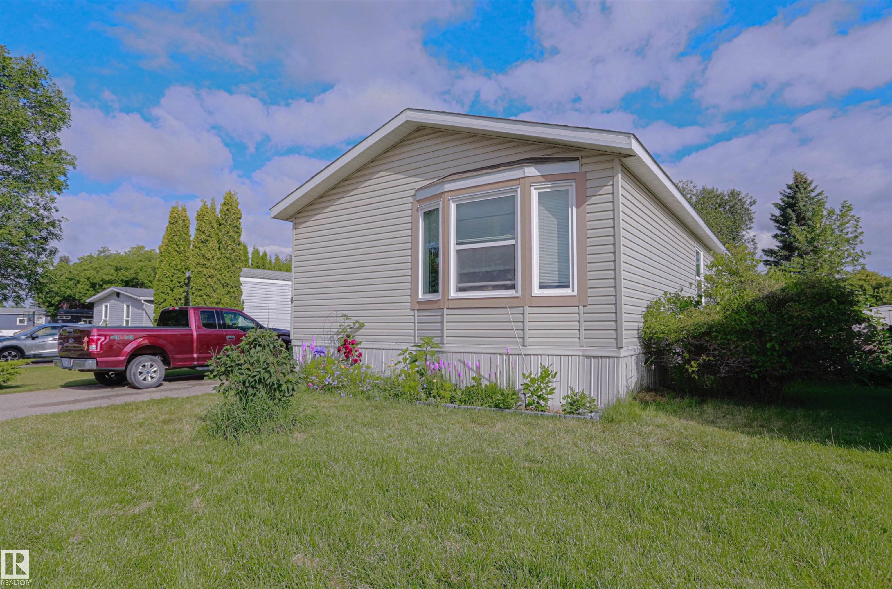 6 The Parkway NW, E4453251, Alberta,