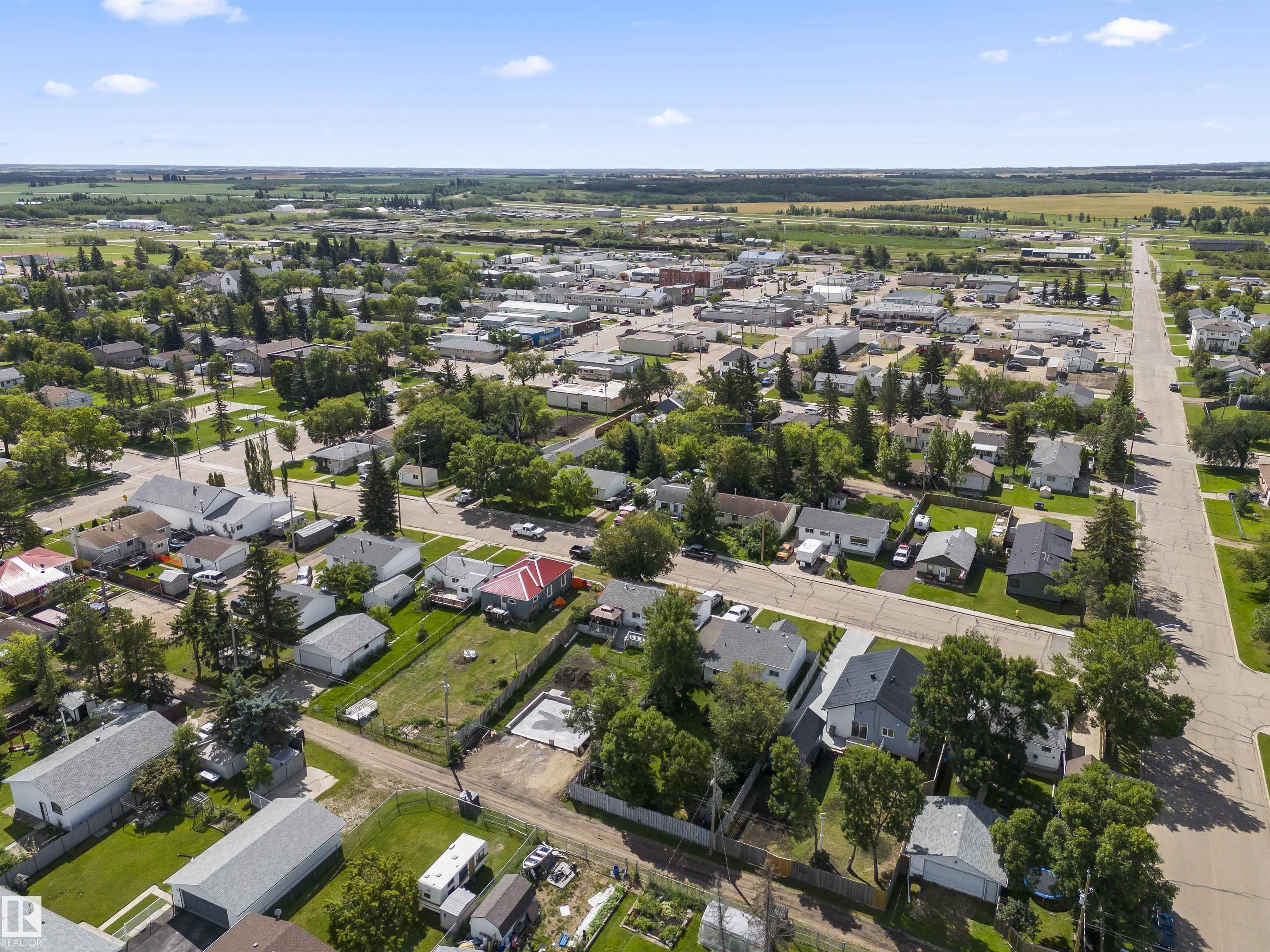 Fifth View of 5032 55 AVE, Tofield, Tofield, Alberta, T0B 4J0