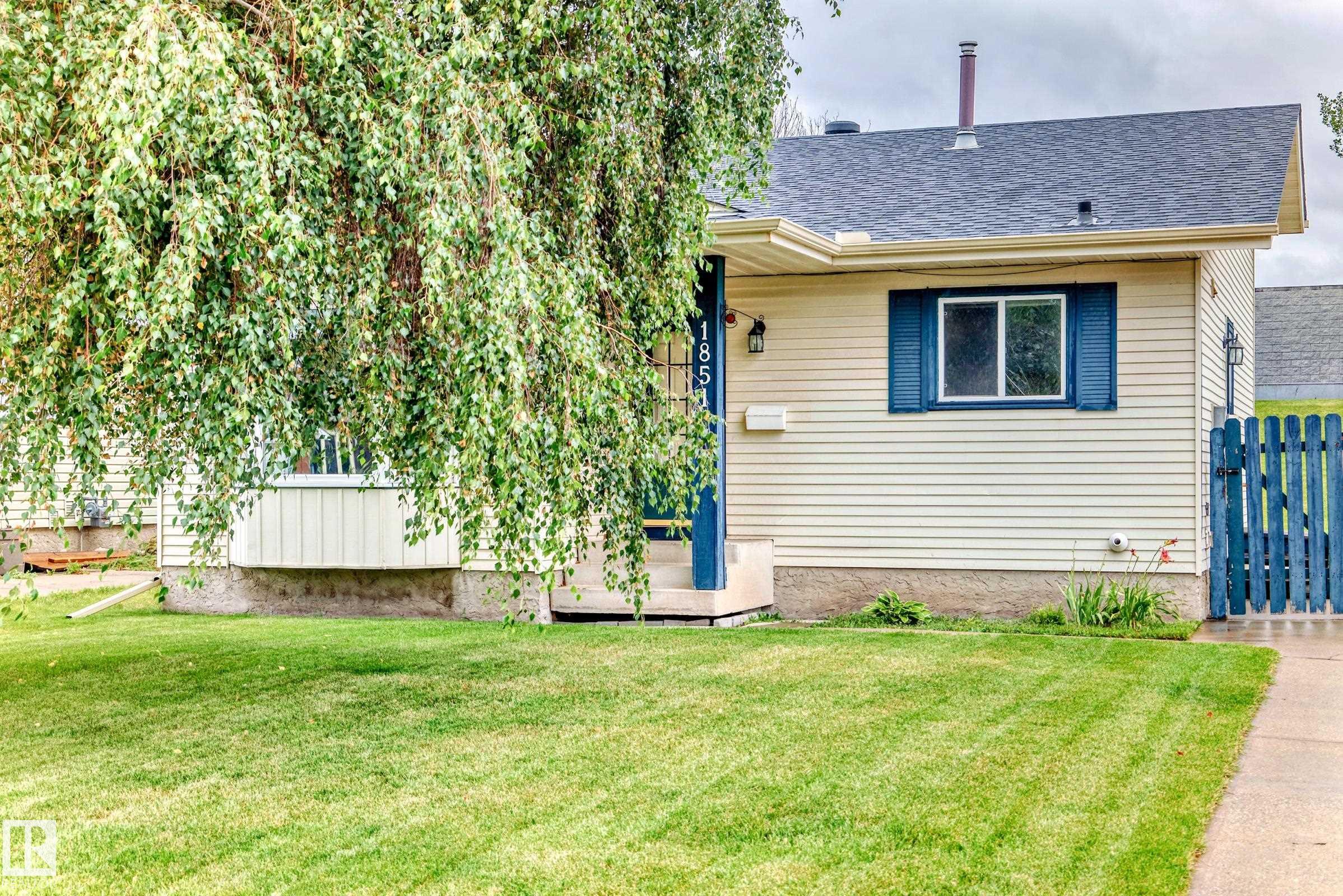 1851 104 Street NW, E4453323, Alberta,