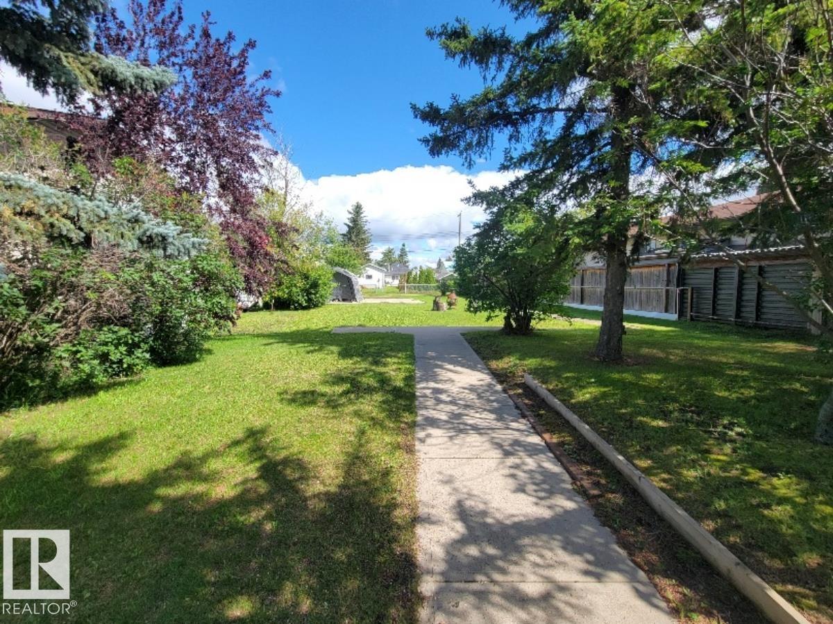 5130 52 Avenue, E4453560, Alberta,