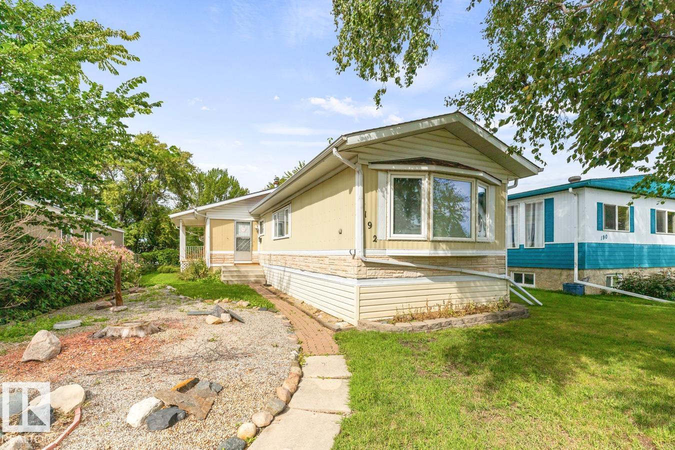 192 LEE RIDGE Road, E4453625, Alberta,