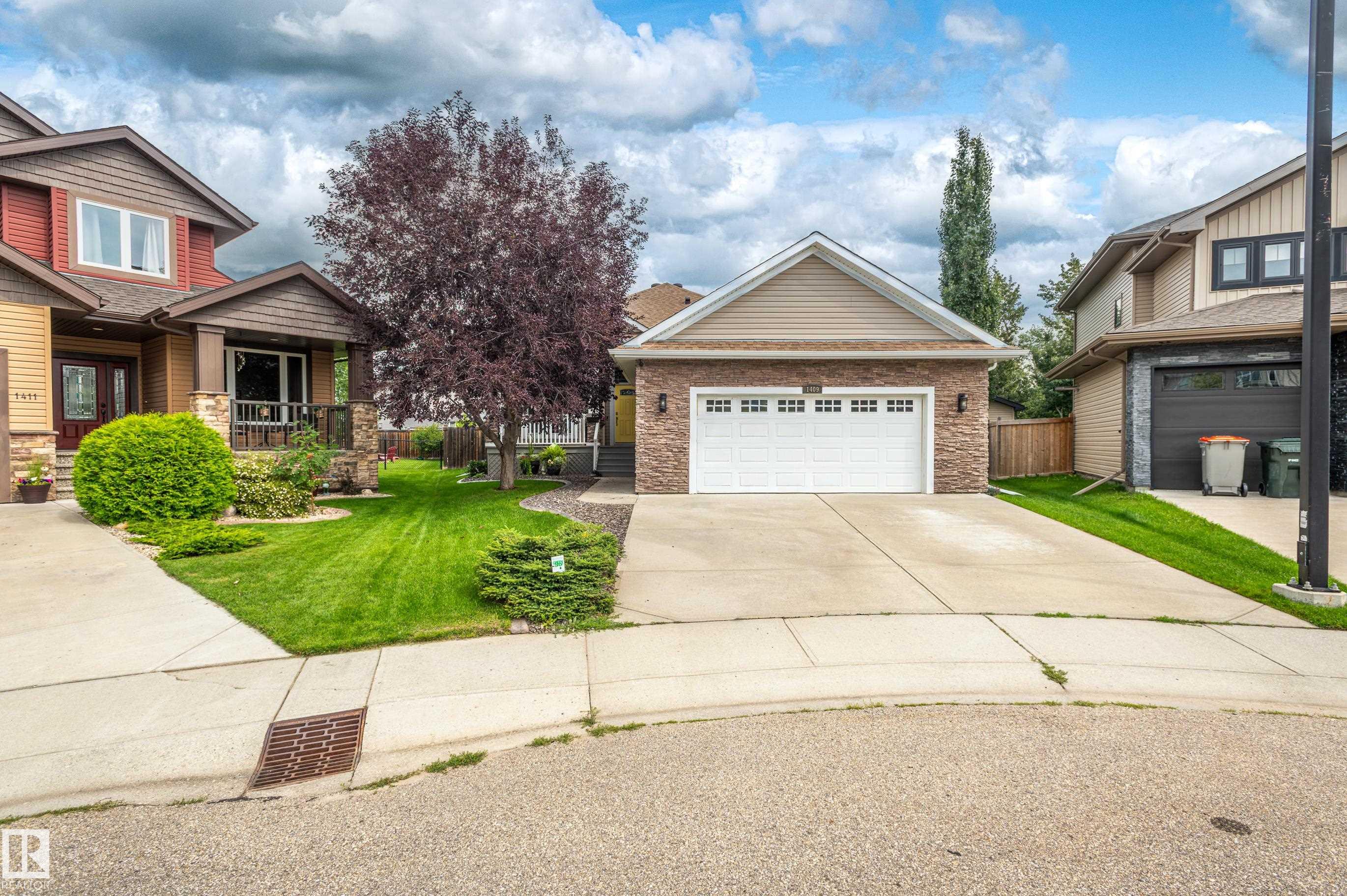 1409 WESTERRA Bay, E4453646, Alberta,