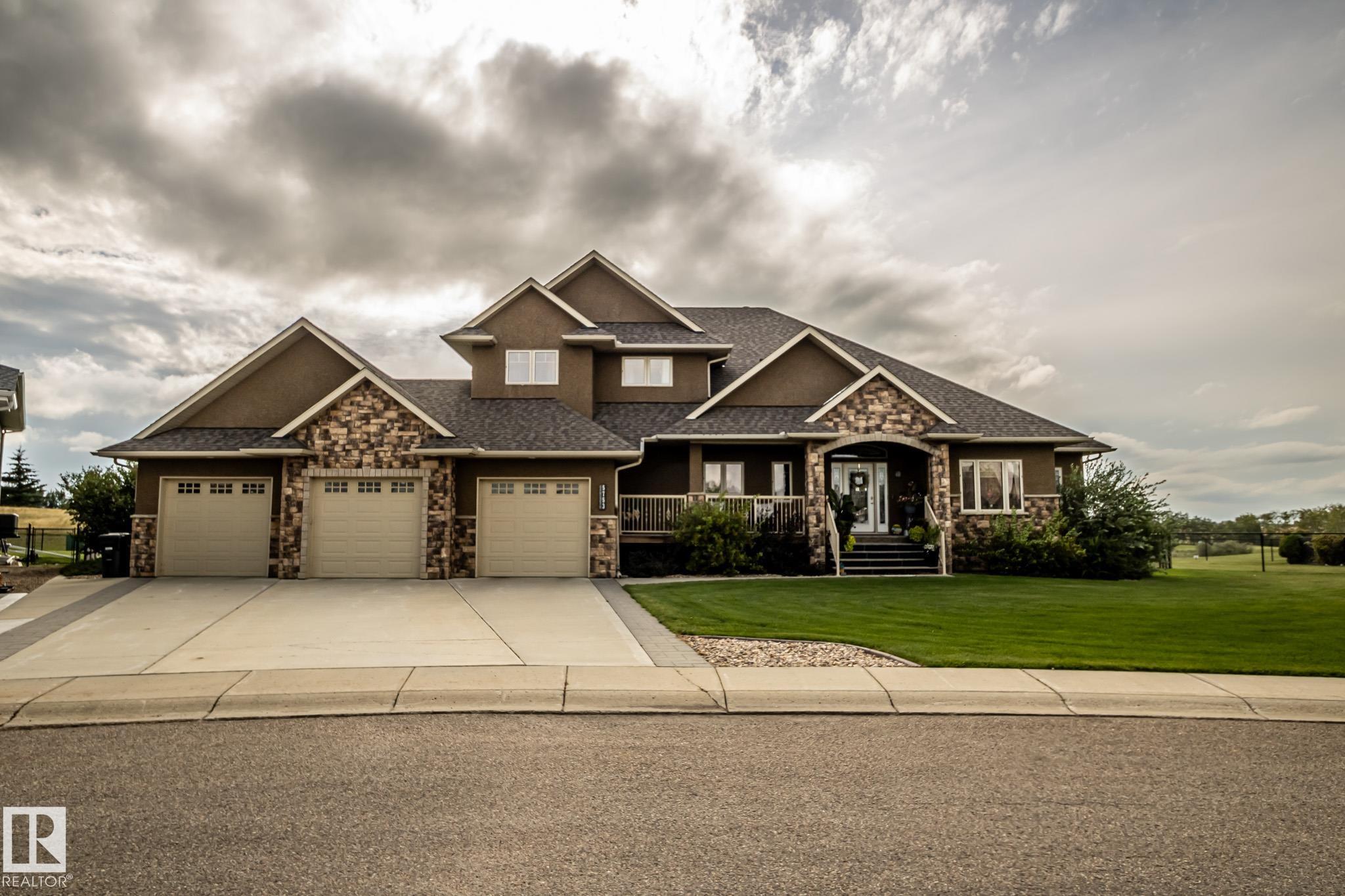 5753 43 Ave, E4453674, Alberta,