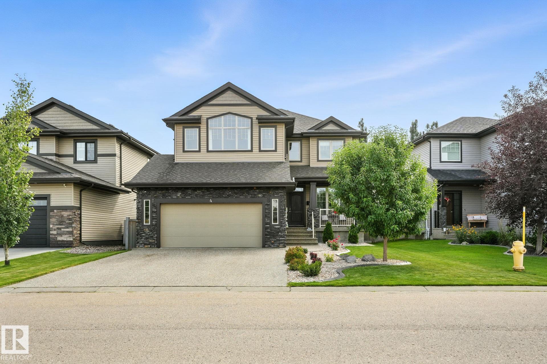 4 LINCOLN Gate, E4453689, Alberta,