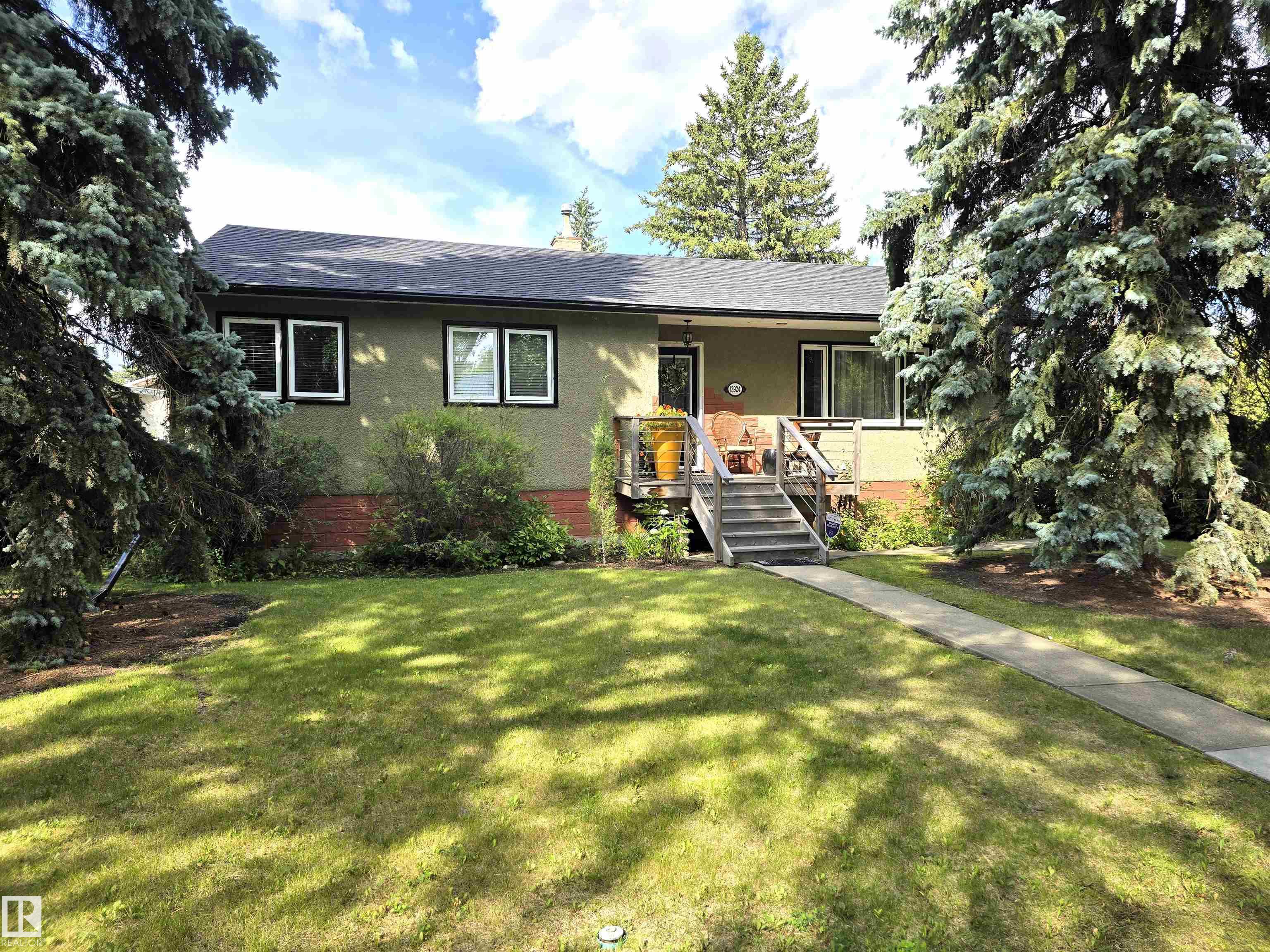 13924 107A Avenue, E4453695, Alberta,