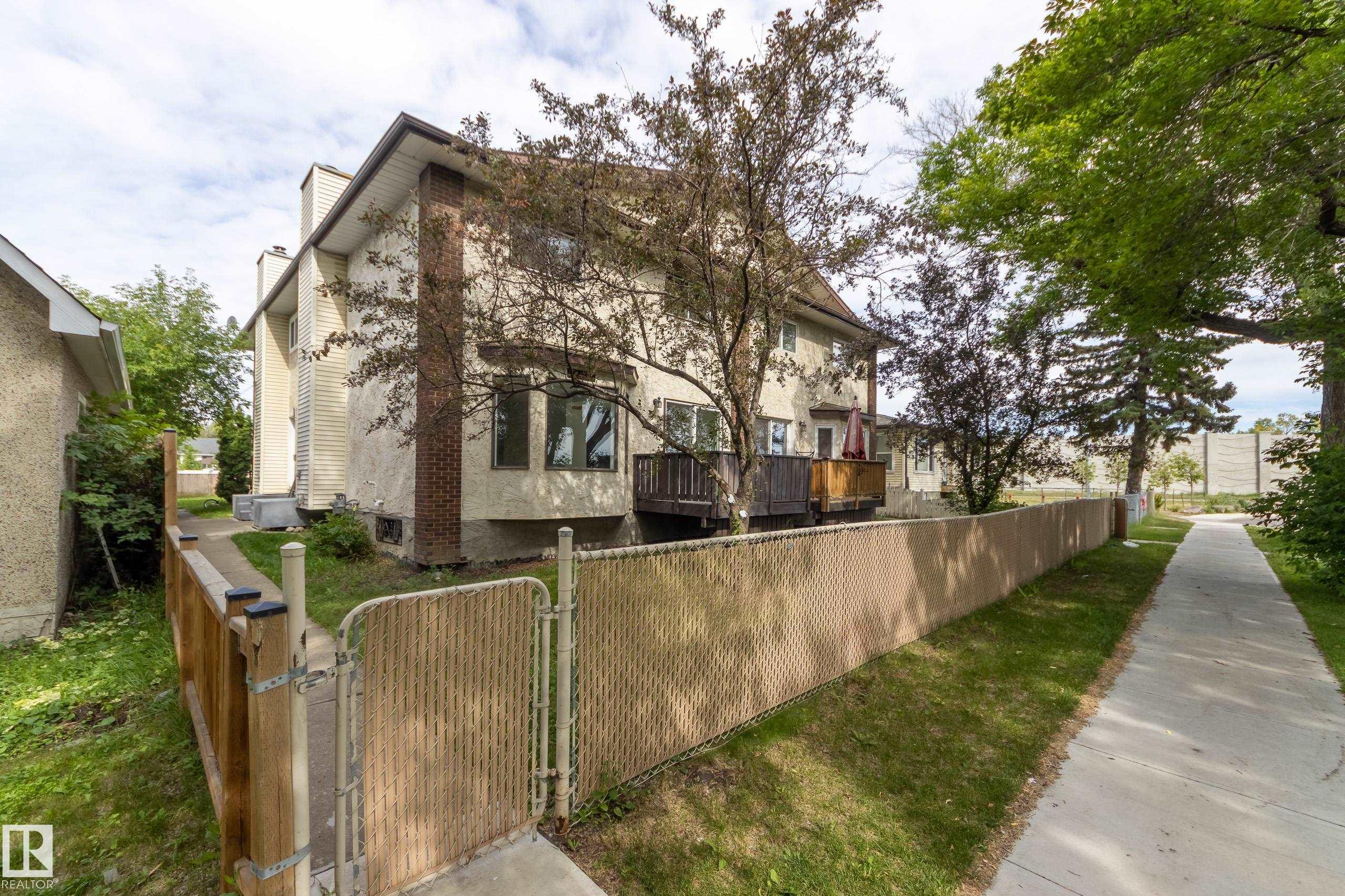 Third View of 12430 85 Street, Eastwood, Edmonton, Alberta, T5B 3H2