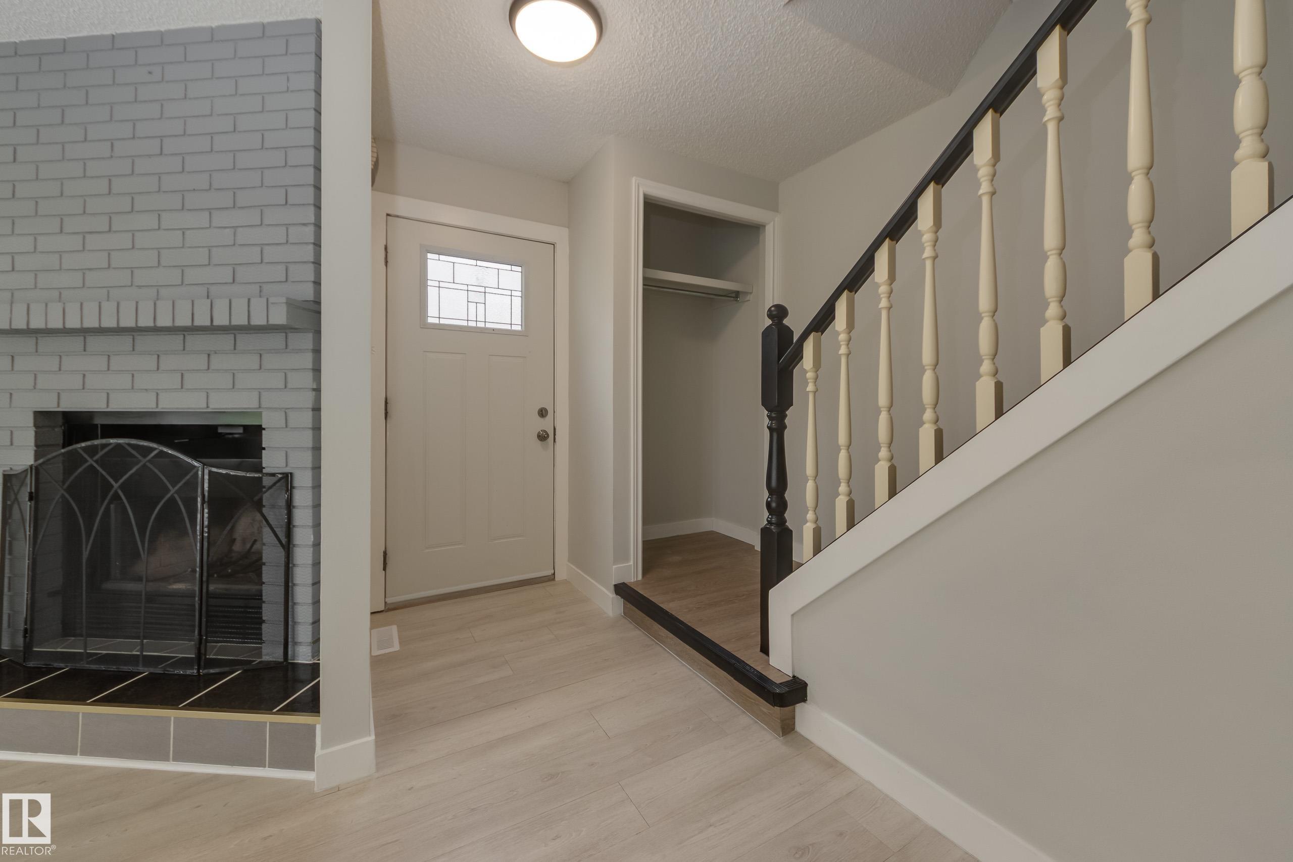 Fifth View of 12430 85 Street, Eastwood, Edmonton, Alberta, T5B 3H2