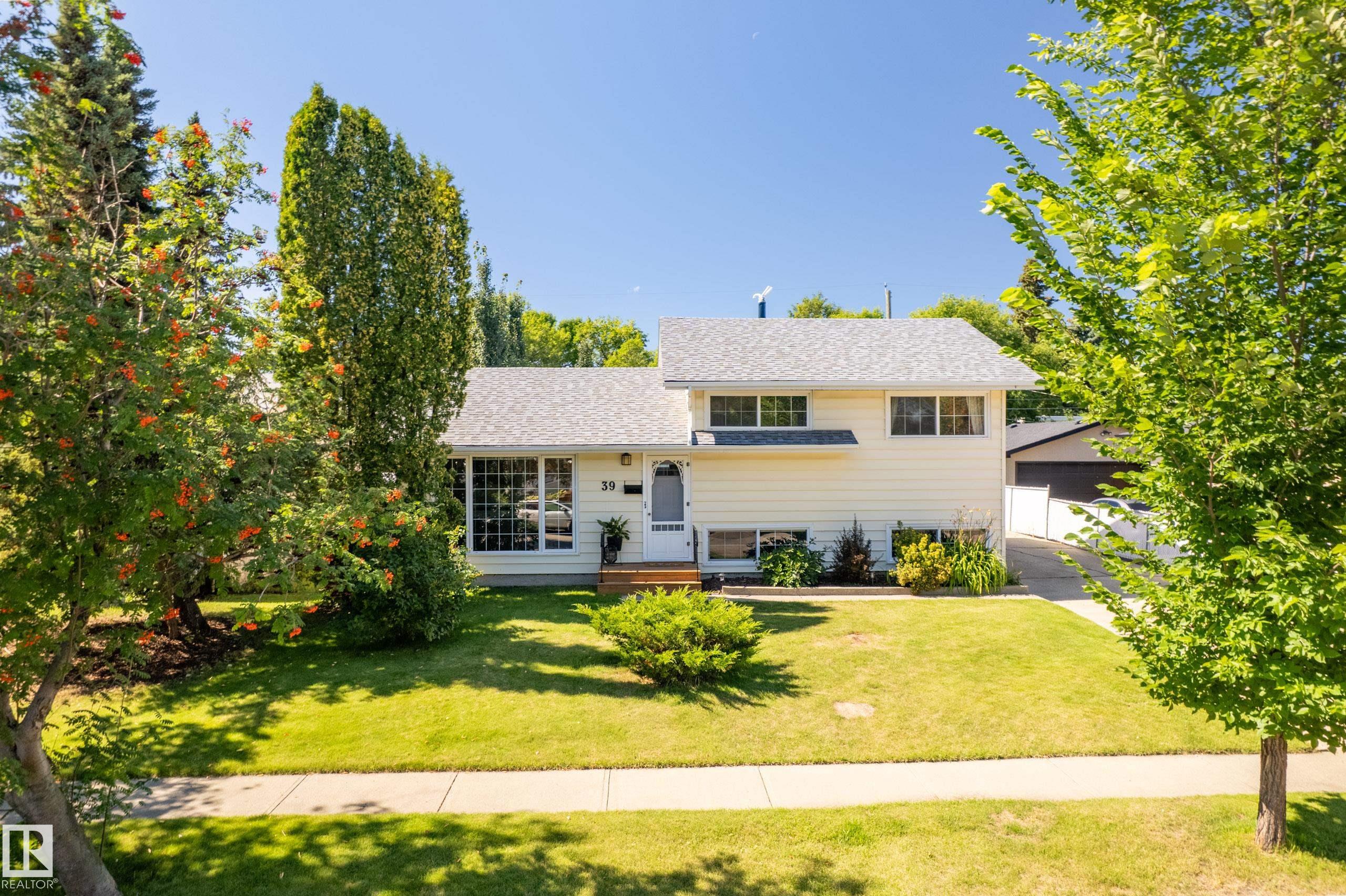 39 SALISBURY Avenue, E4453759, Alberta,