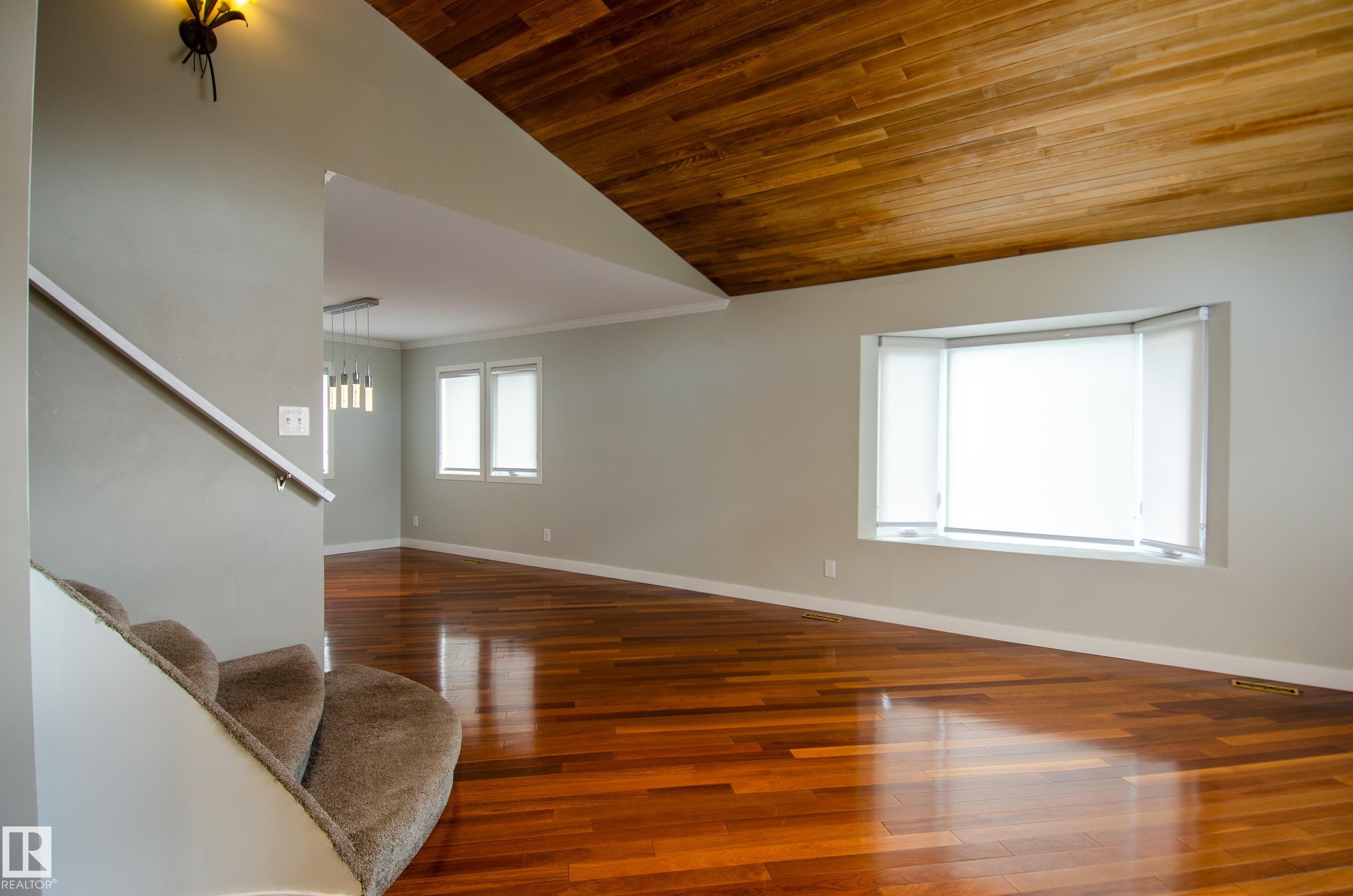 Third View of 843 WANYANDI Road, Oleskiw, Edmonton, Alberta, T5T 2X3