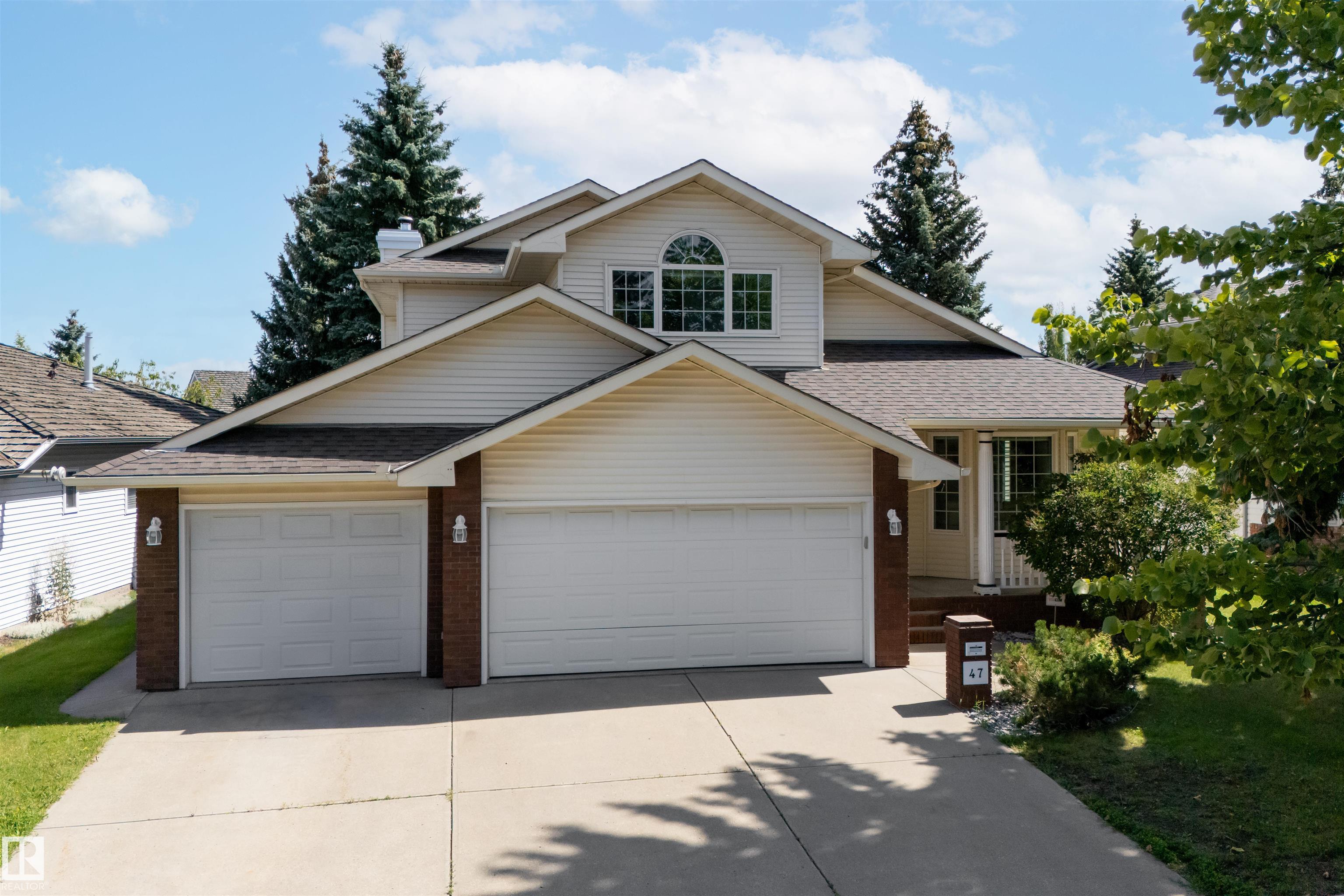 47 RIDGEMONT Way, E4453936, Alberta,