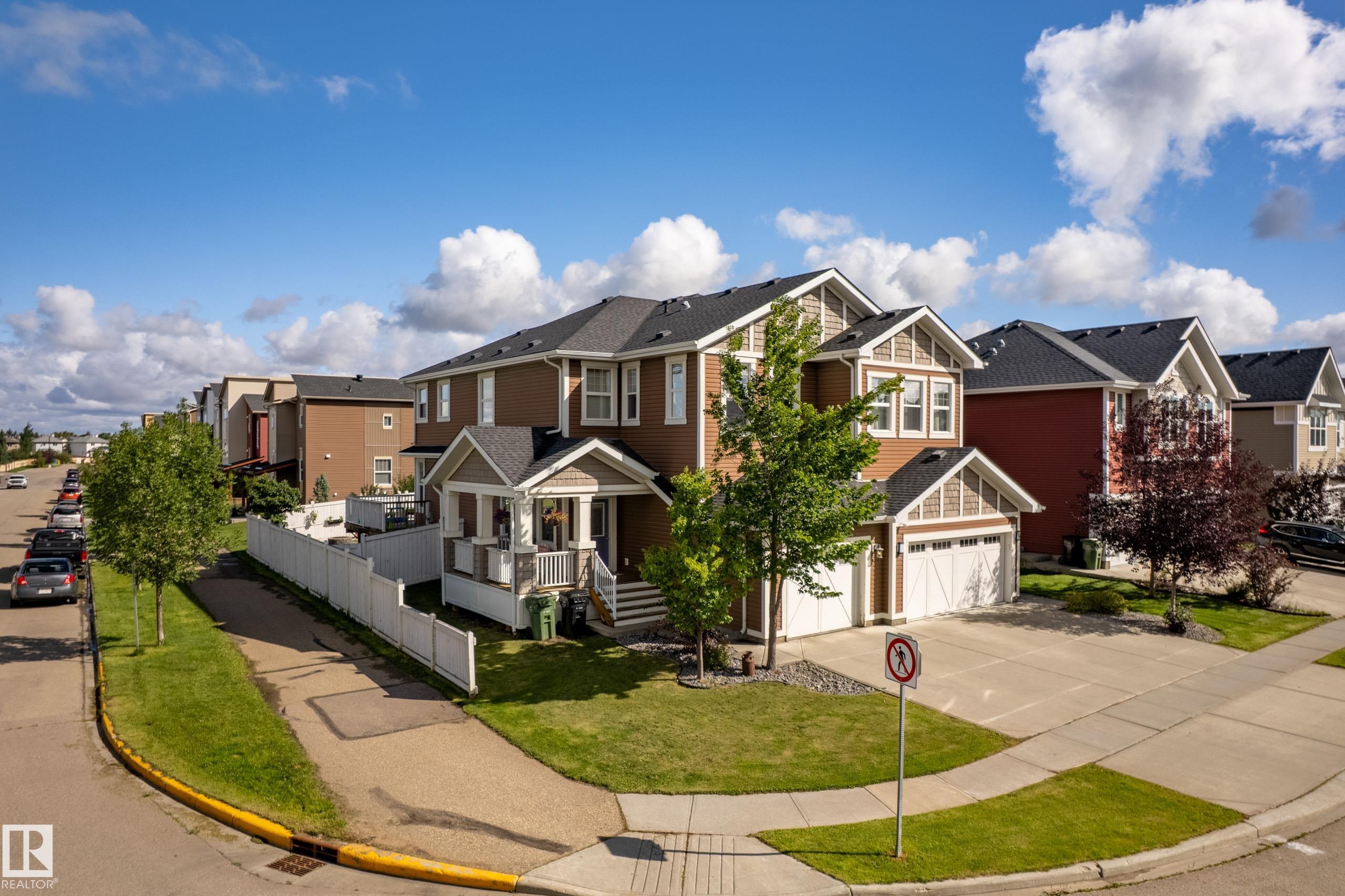 Second View of 425 SIMMONDS Way, Southfork, Leduc, Alberta, T9E 0E6