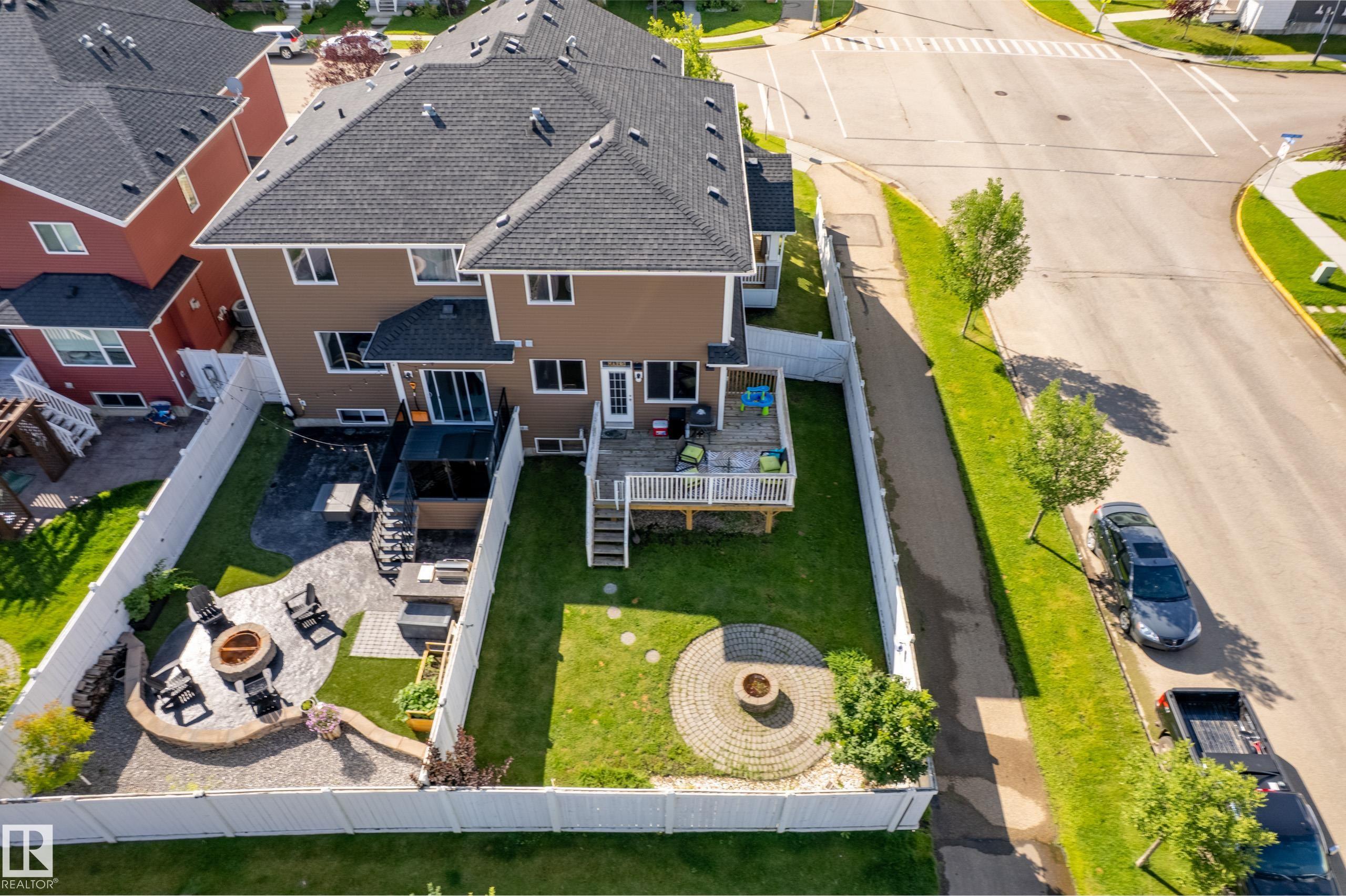 Third View of 425 SIMMONDS Way, Southfork, Leduc, Alberta, T9E 0E6