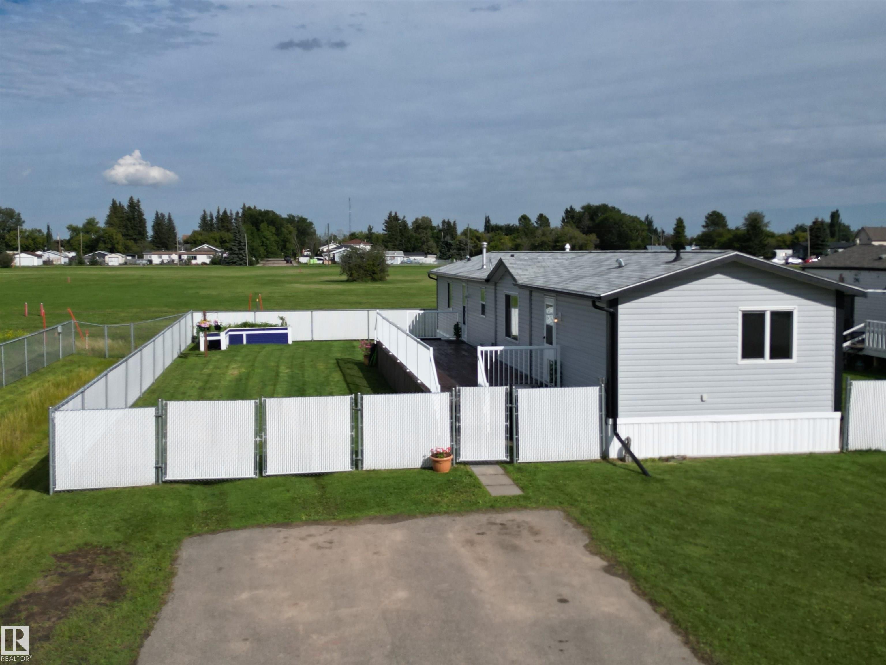 41 5220 44 Avenue, E4454183, Alberta,