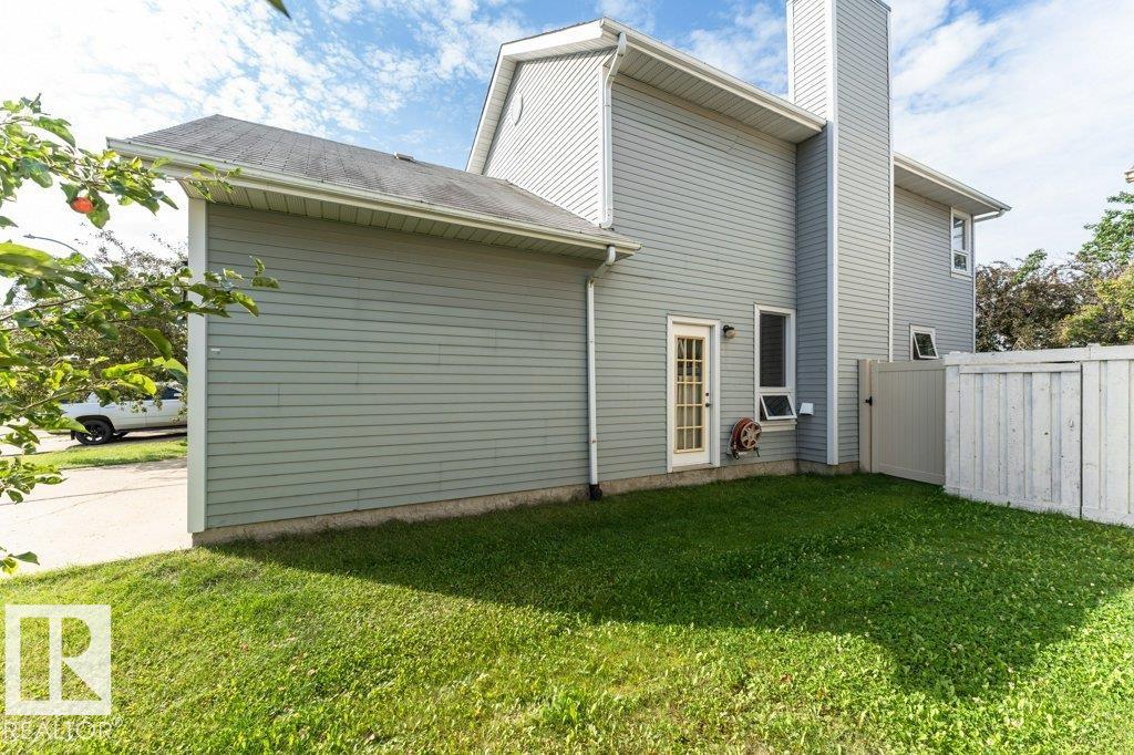 Third View of 9308 176A Street, Summerlea, Edmonton, Alberta, T5T 3G6