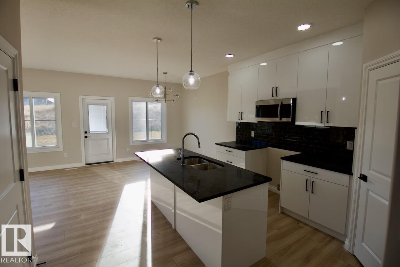 Third View of UPPER 8835 CARSON Way, Chappelle Area, Edmonton, Alberta, T6W 5B8