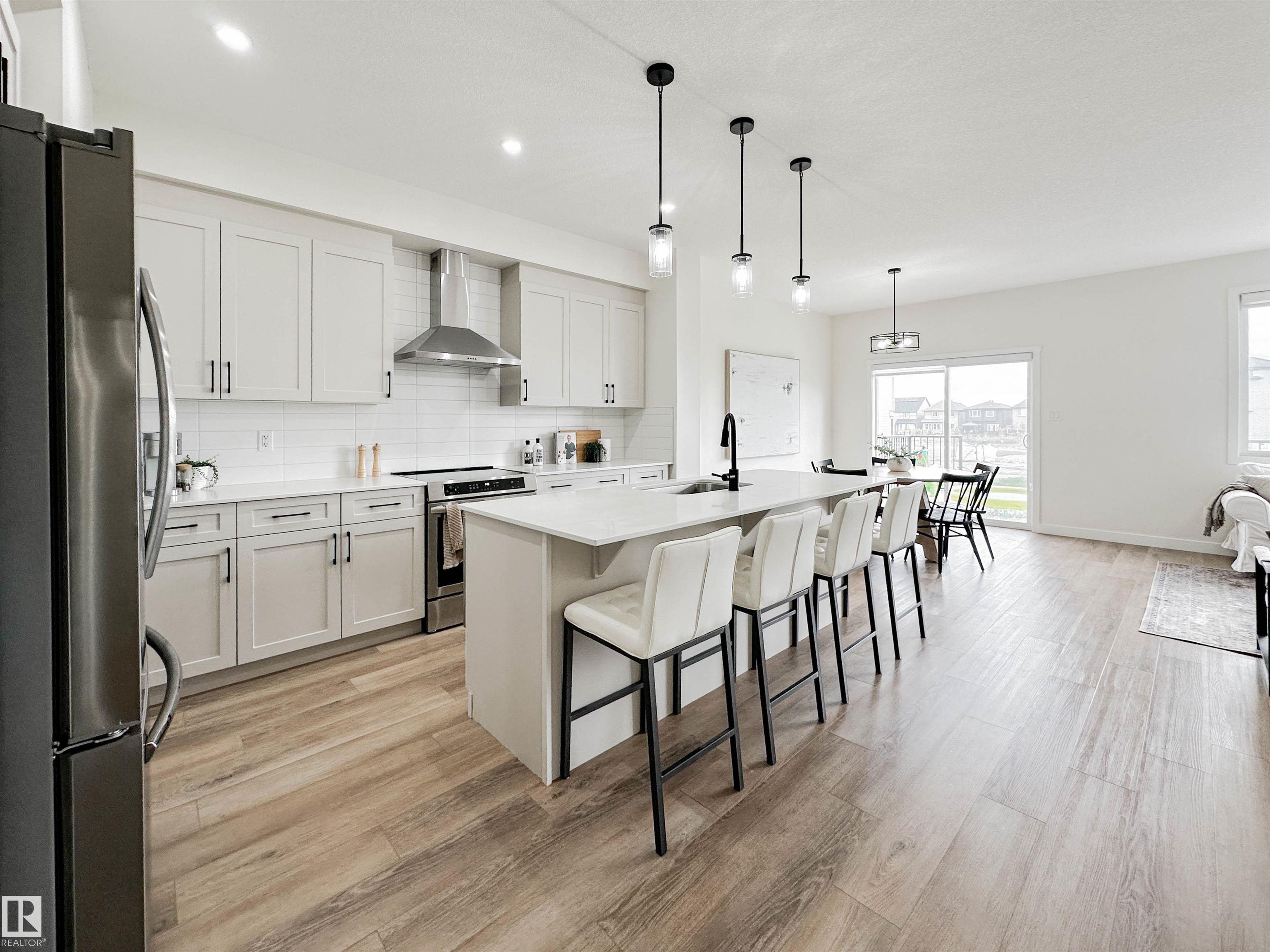 Fourth View of 13007 213 Street, Trumpeter Area, Edmonton, Alberta, T5S 0T7