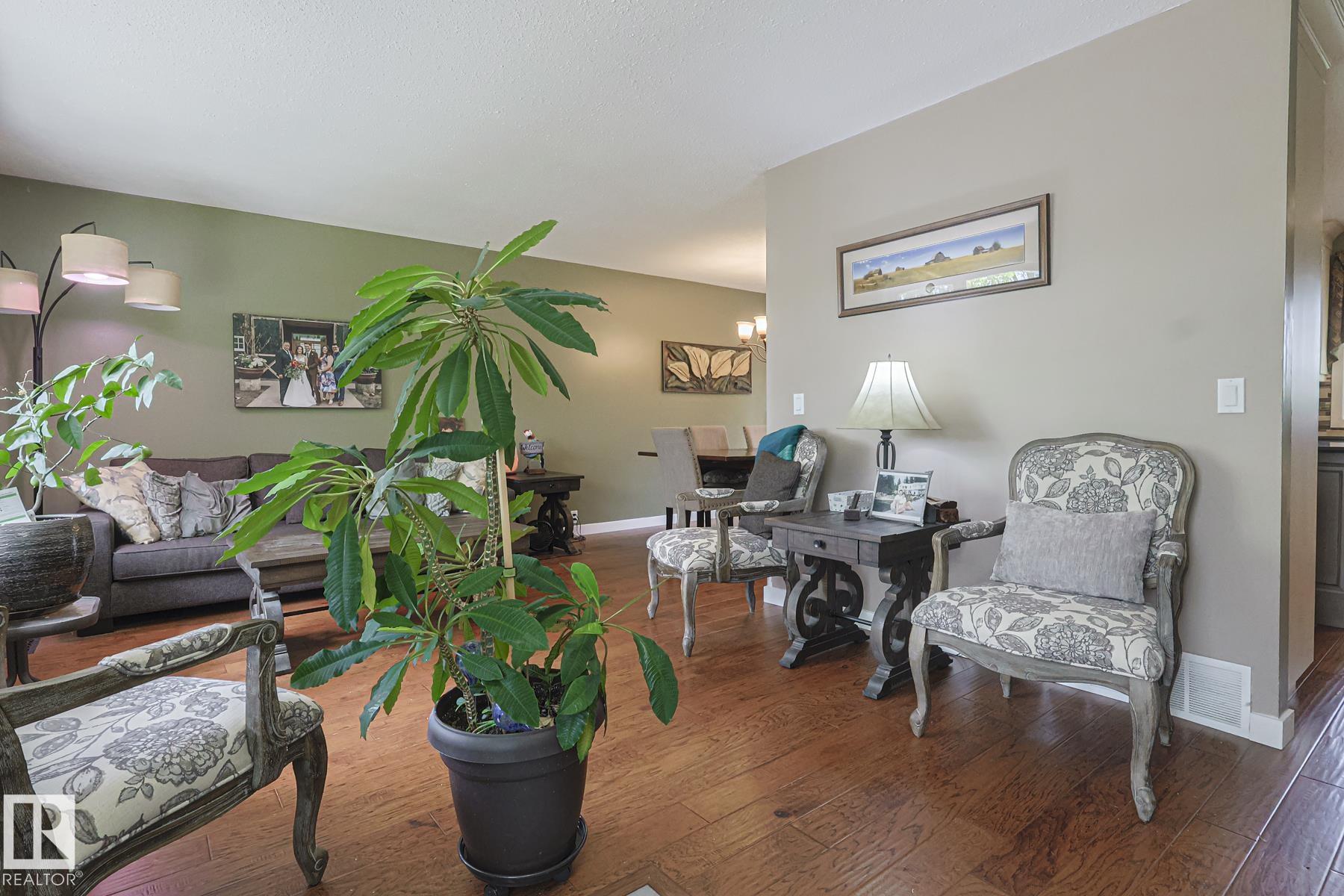 Fifth View of 8948 95 Avenue, Pineview Fort Sask., Fort Saskatchewan, Alberta, T8L 1C3