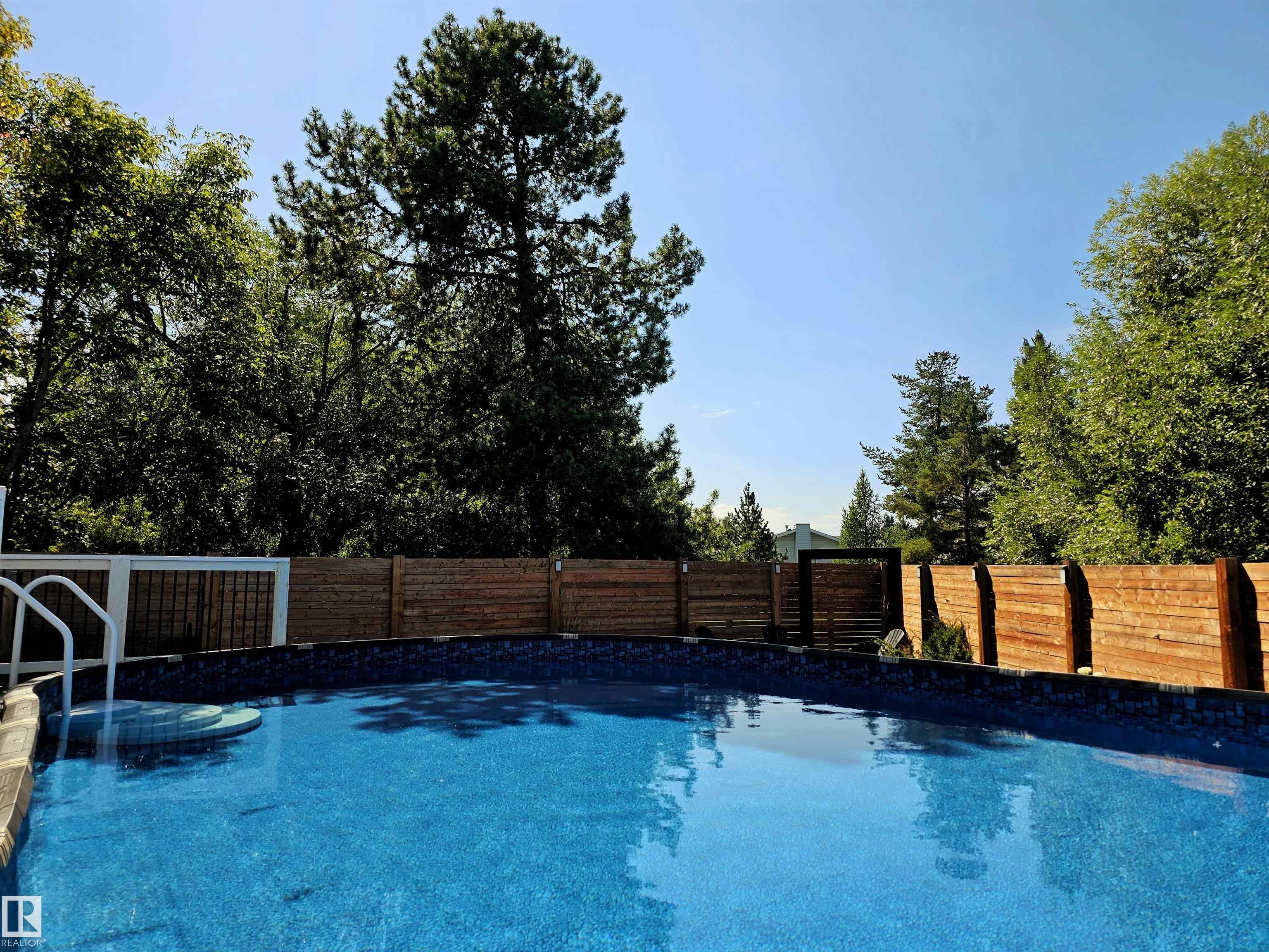 Fifth View of 50 PEMBROKE Crescent, Pineview, St. Albert, Alberta, T8N 4S3