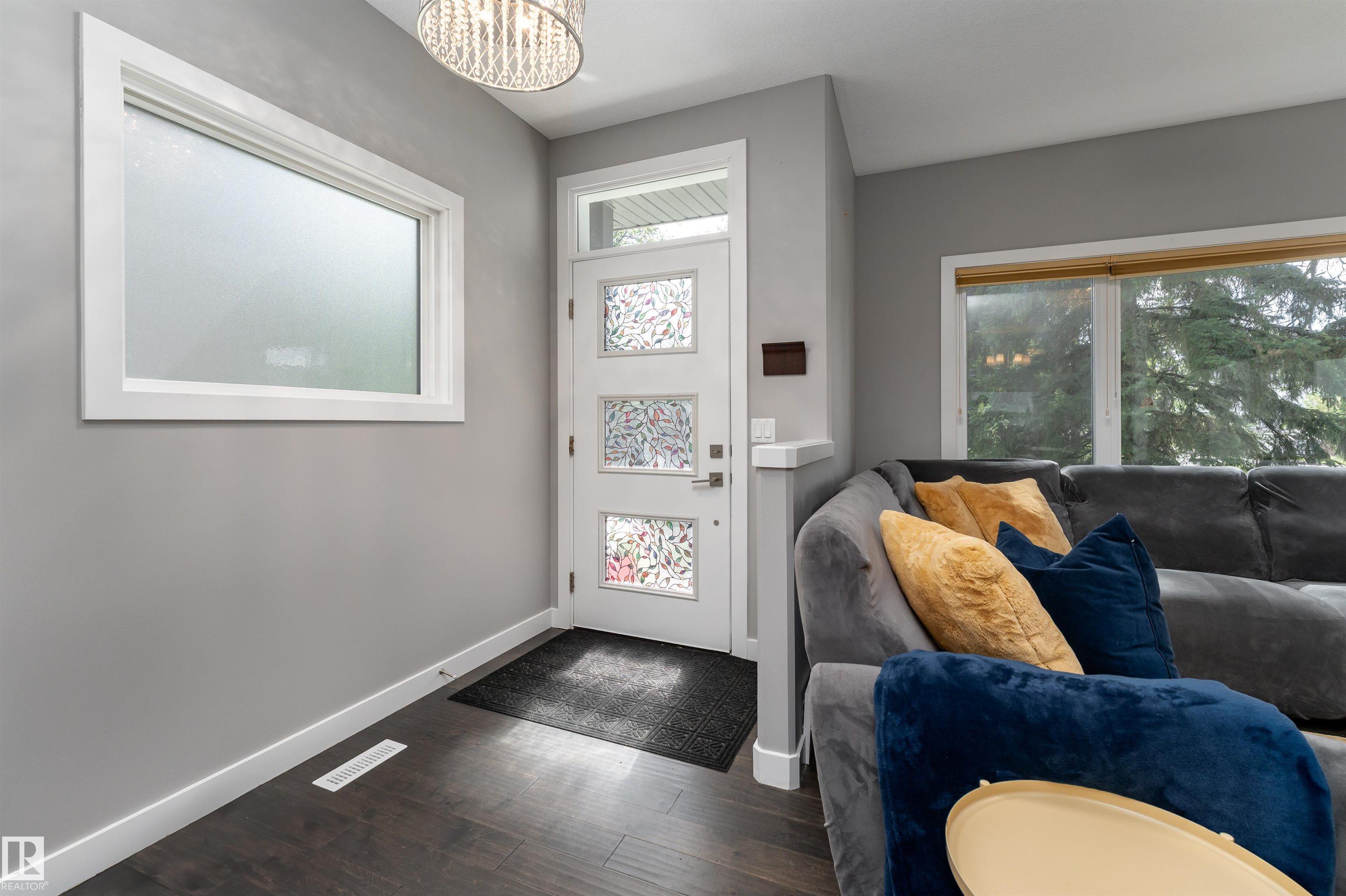 Second View of 8954 81 Avenue, King Edward Park, Edmonton, Alberta, T6C 0W8