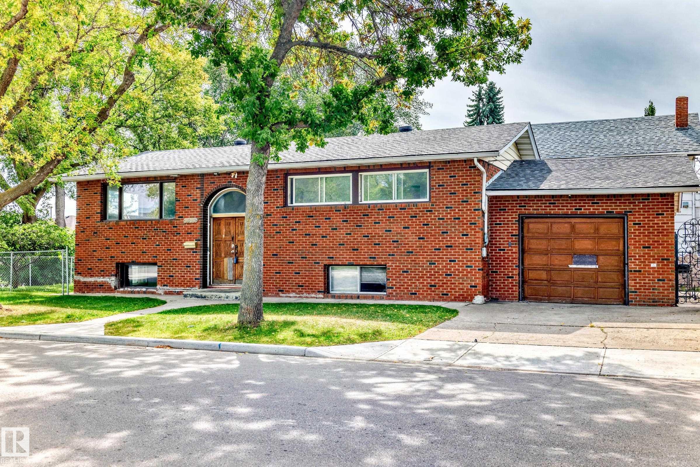 Second View of 8303 124 Avenue, Eastwood, Edmonton, Alberta, T5B 1C3