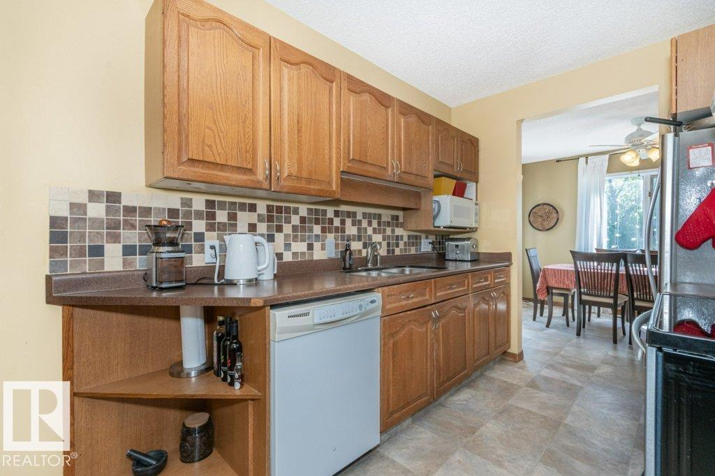 Fifth View of 135329 110A Avenue NW, North Glenora, Edmonton, Alberta, T5M 2M8