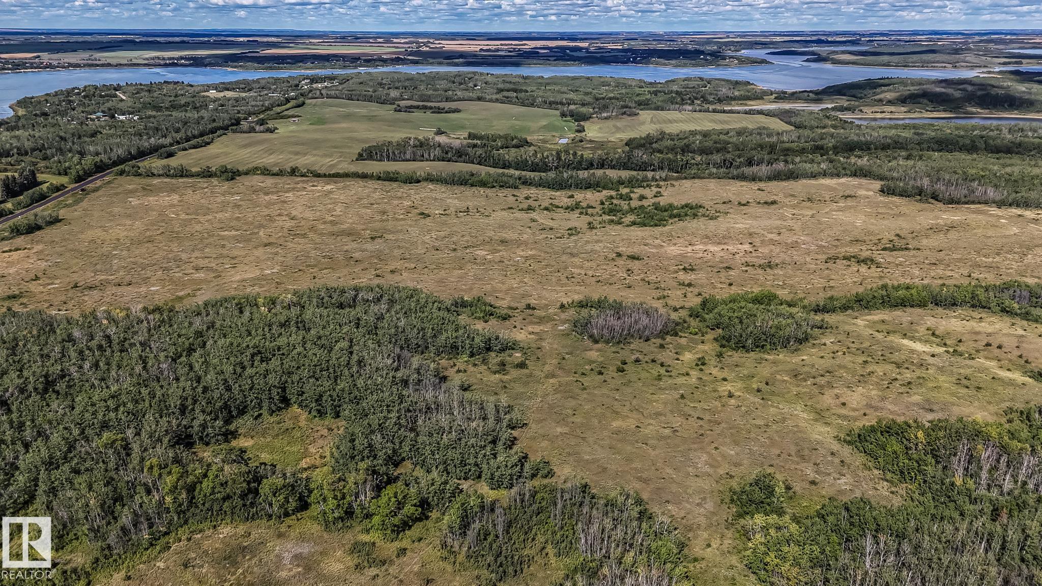 112070 TWP RD 561, E4454515, Alberta,