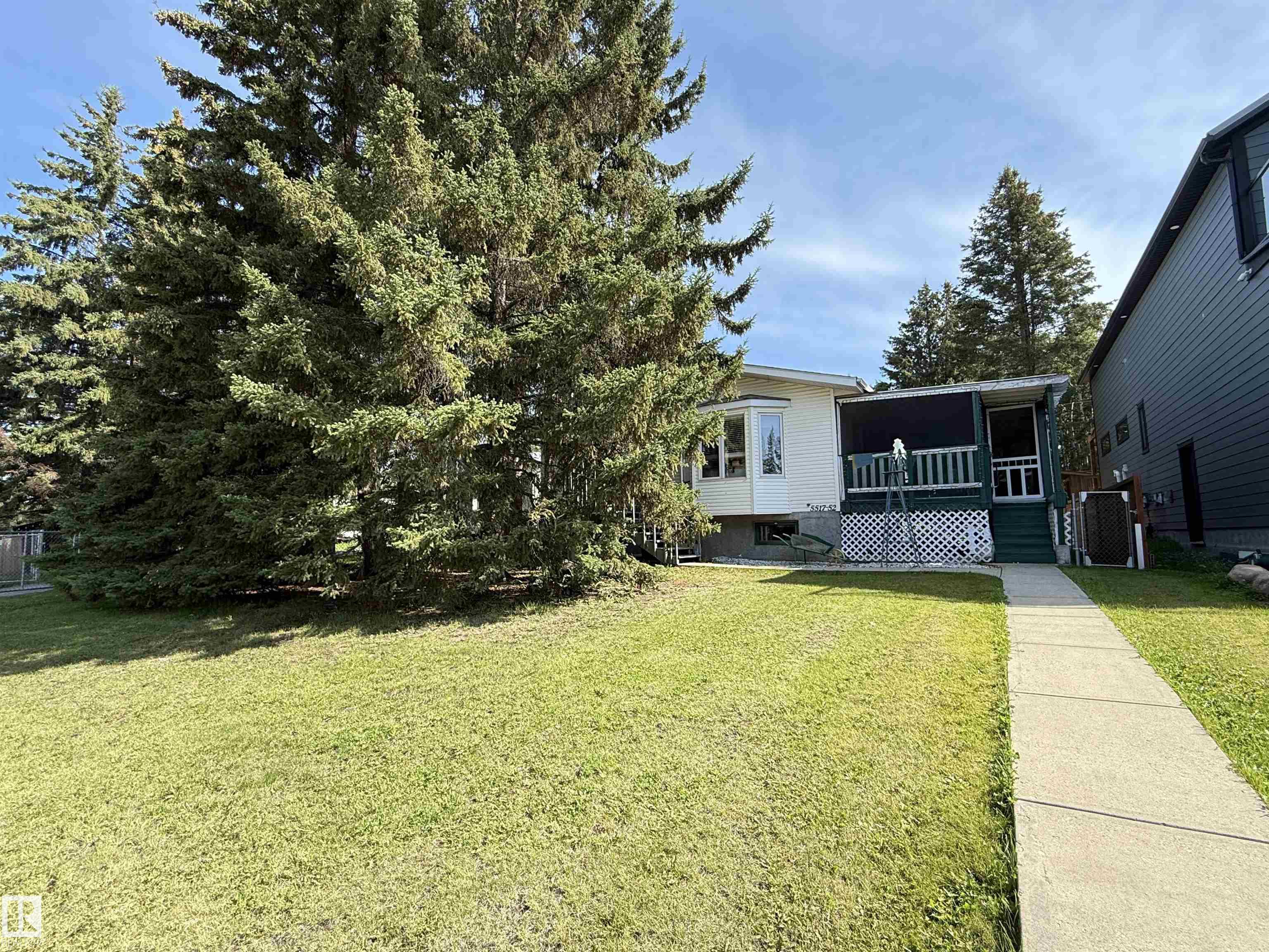 5517 52 Street, E4454607, Alberta,