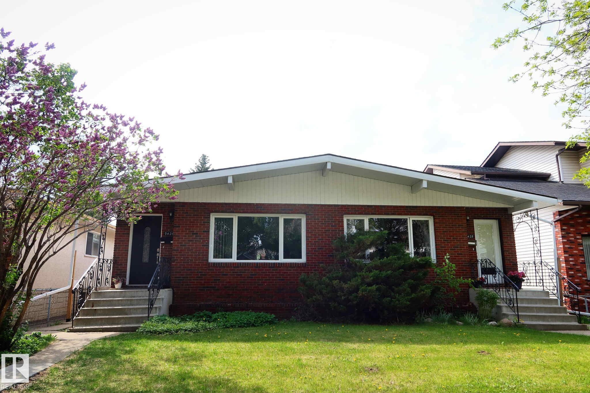 9426/9428 96A Street, E4454732, Alberta,