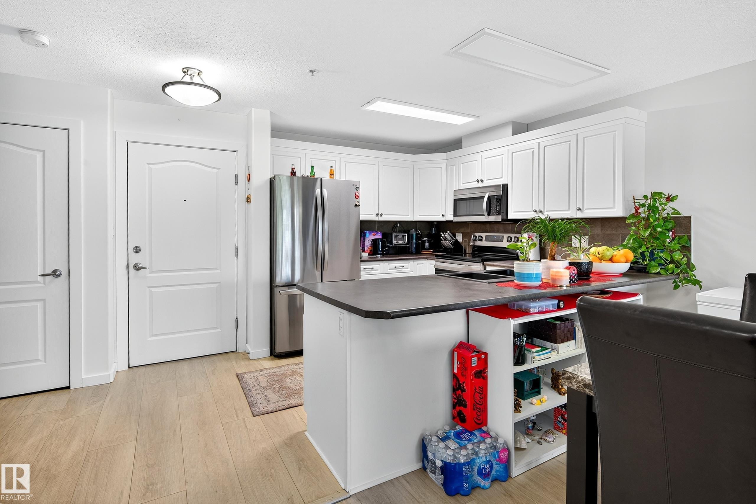 Fifth View of 226 278 SUDER GREENS Drive, Suder Greens, Edmonton, Alberta, T5T 6V6
