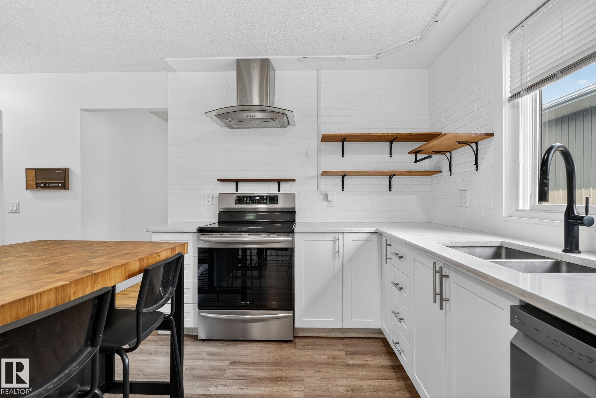 133 GARNET Road, E4455060, Alberta,