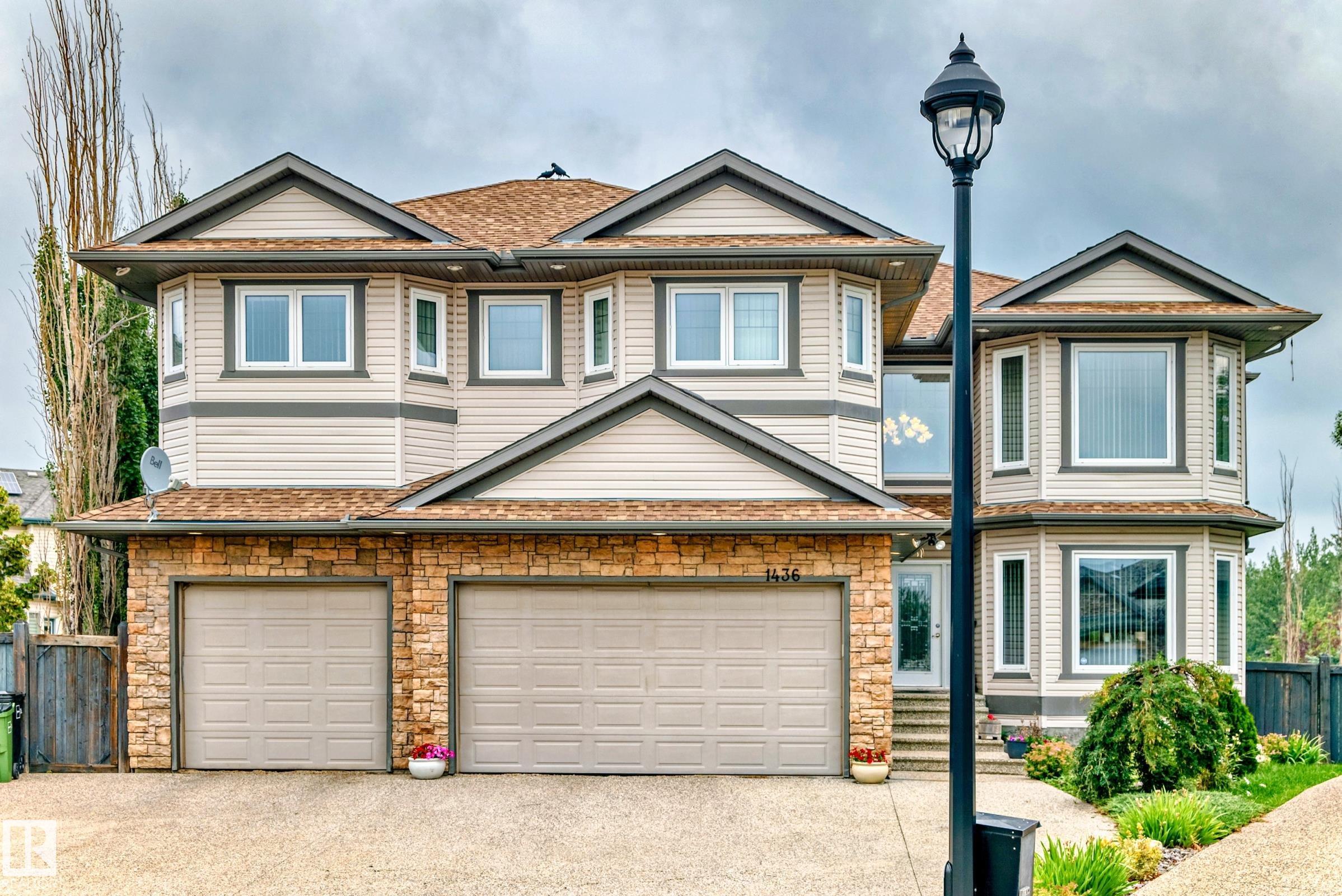 1436 BISHOP Point(e), E4455165, Alberta,