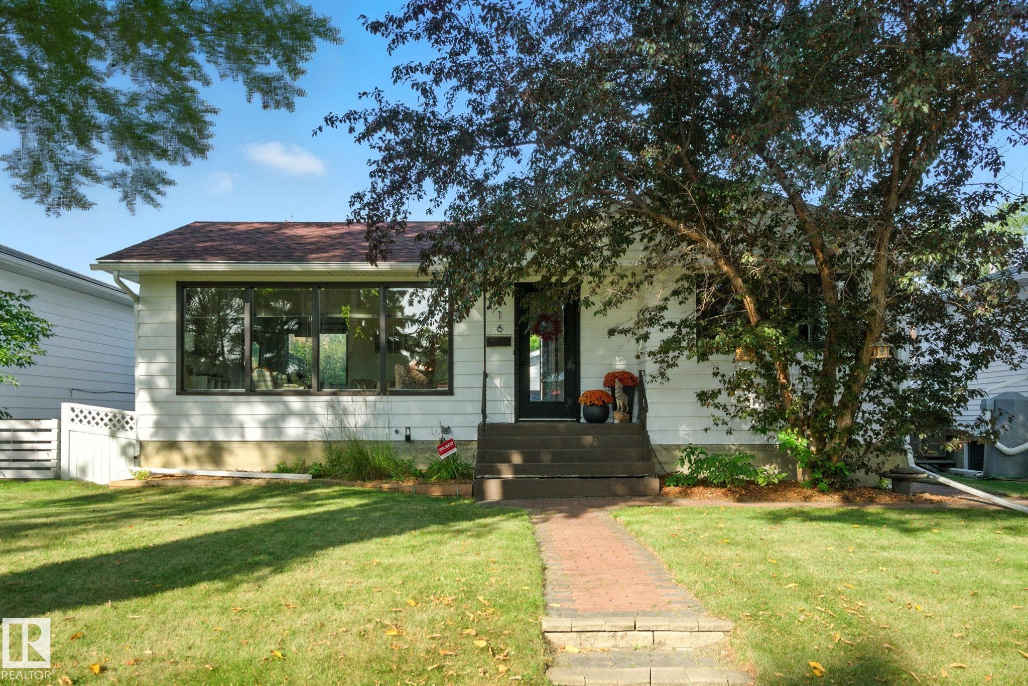 9016 88 Street, E4455543, Alberta,