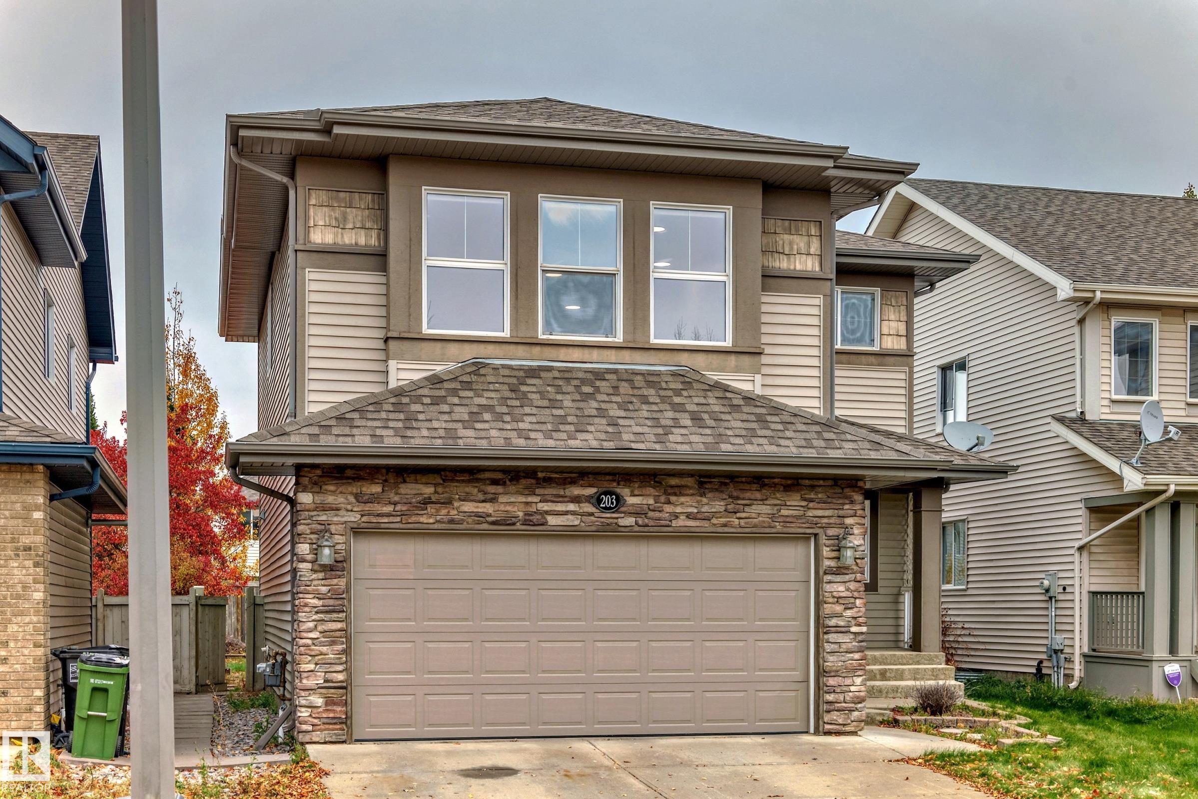 203 CALDWELL Way, E4455571, Alberta,