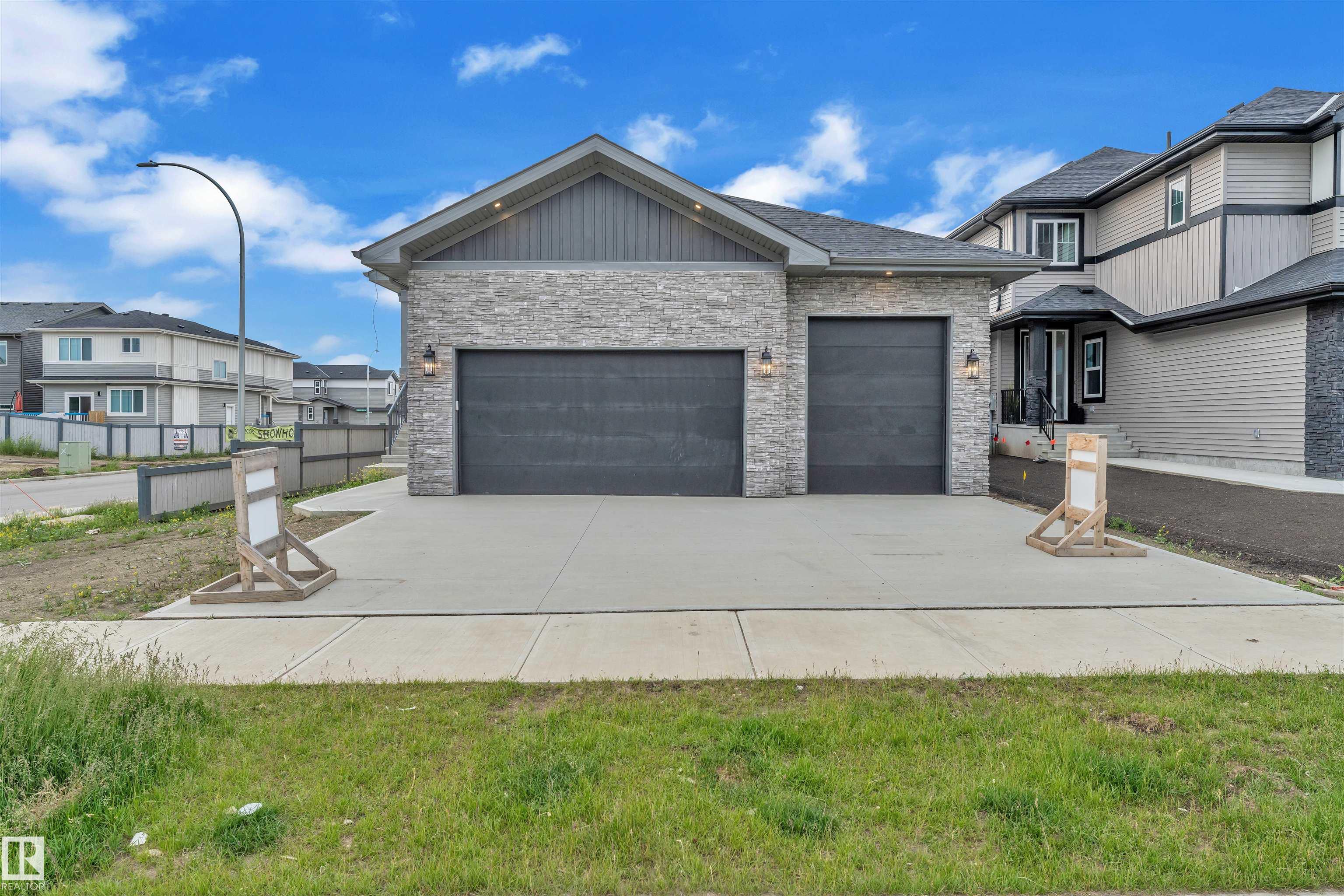 30 AVONLEA Way, E4455625, Alberta,