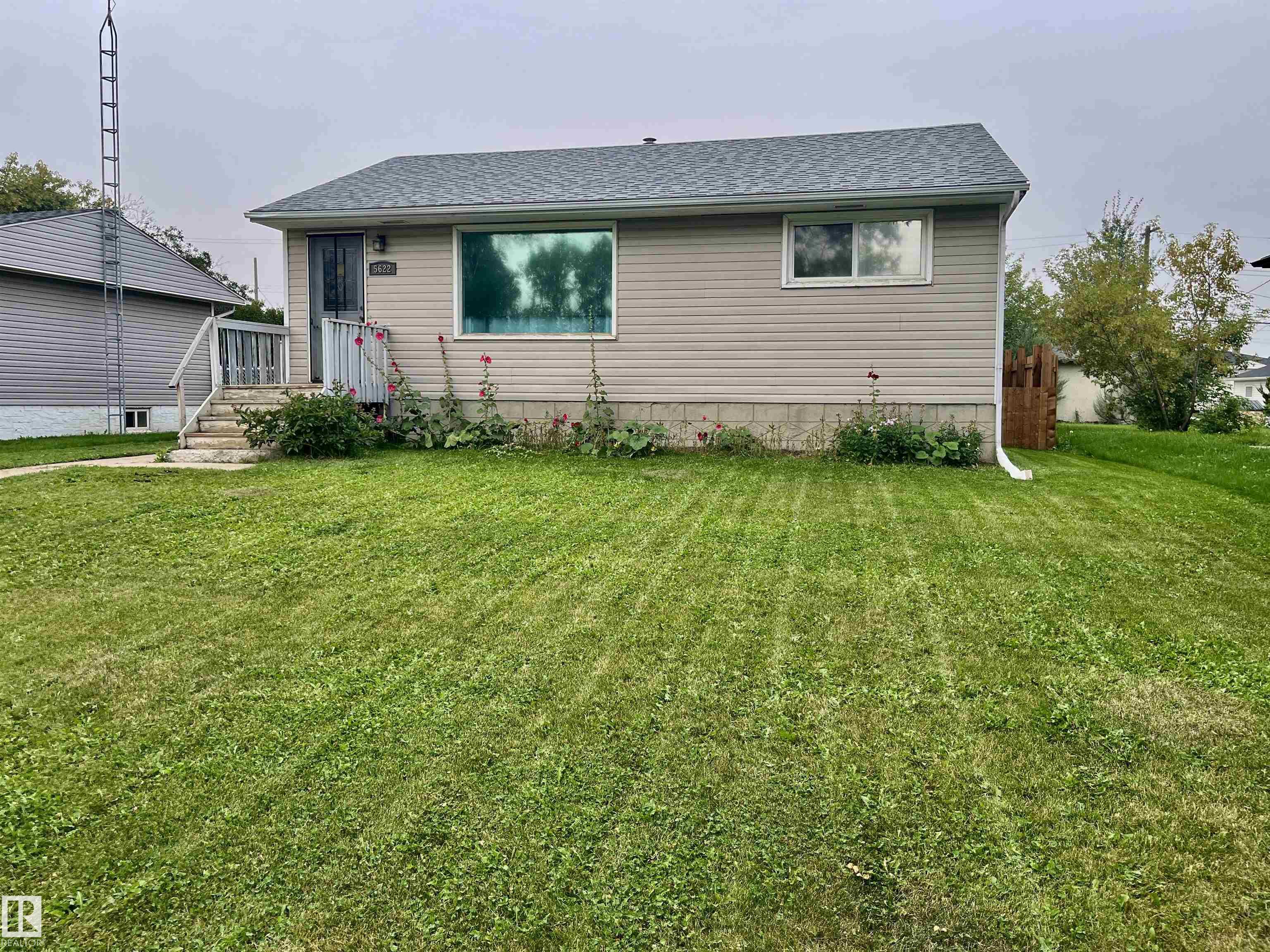 5622 49A Street, E4455635, Alberta,