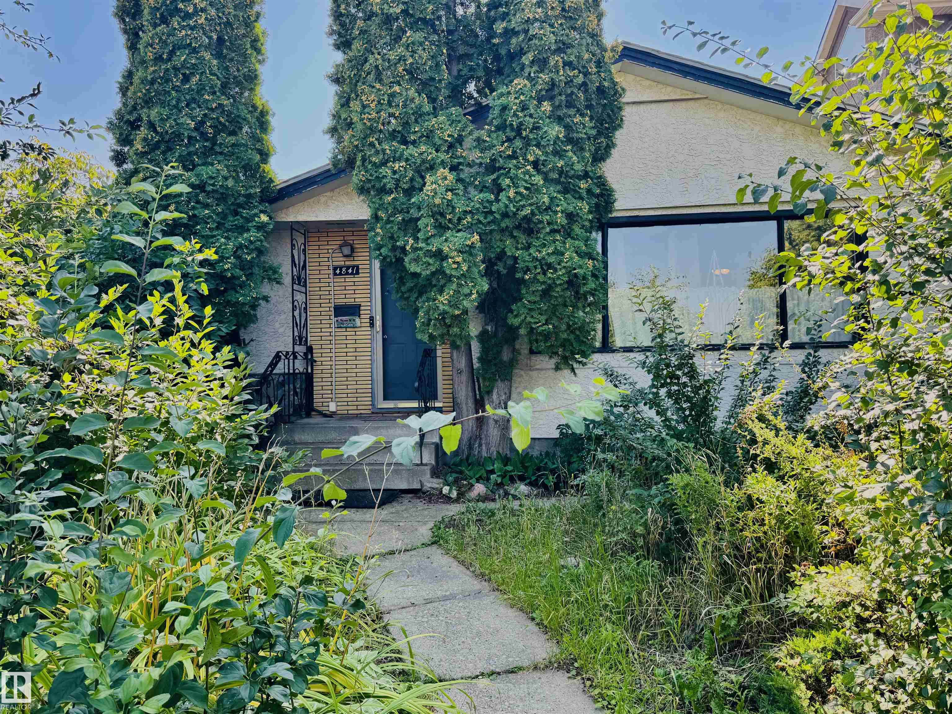4841 114 Avenue, E4455673, Alberta,