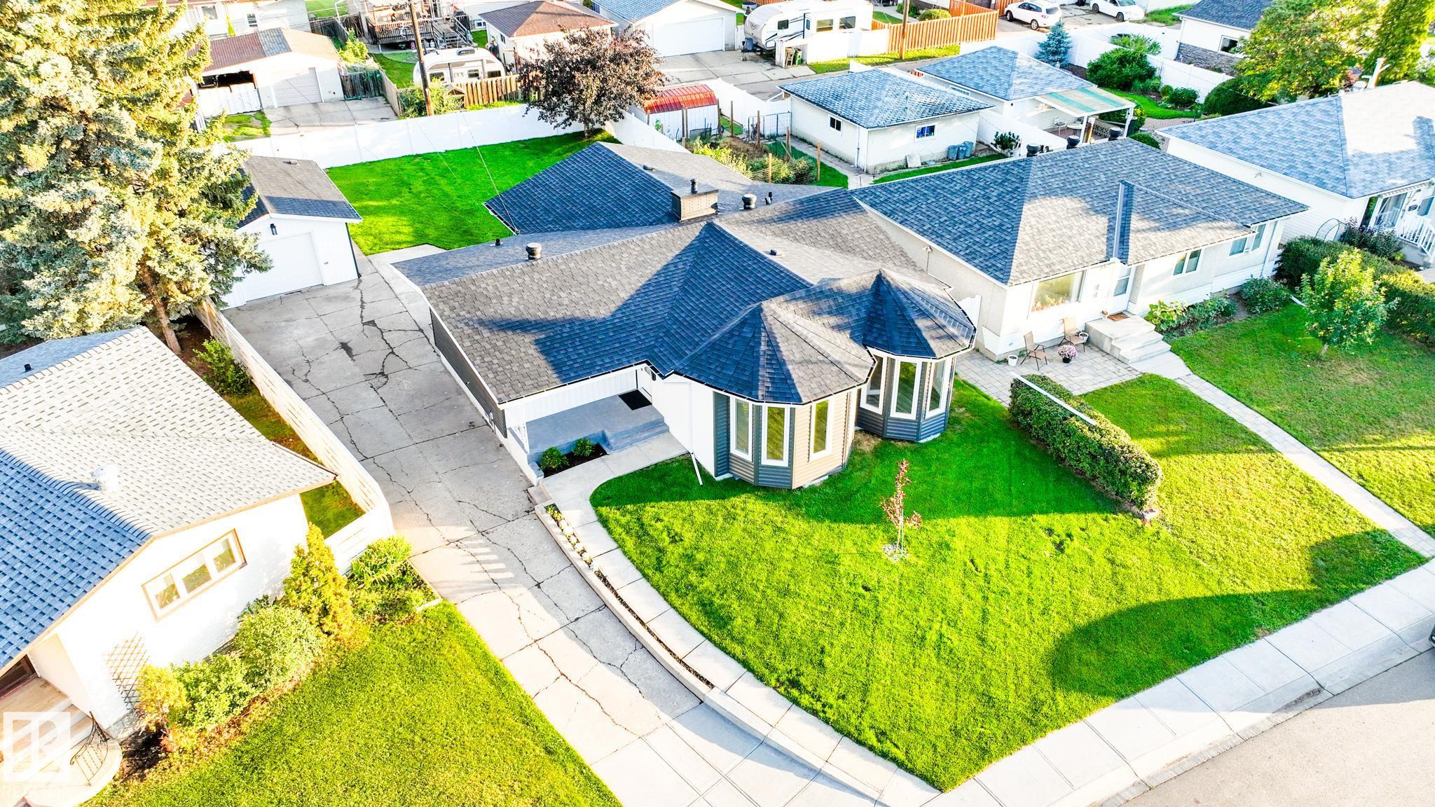 10524 134 Avenue, E4455741, Alberta,
