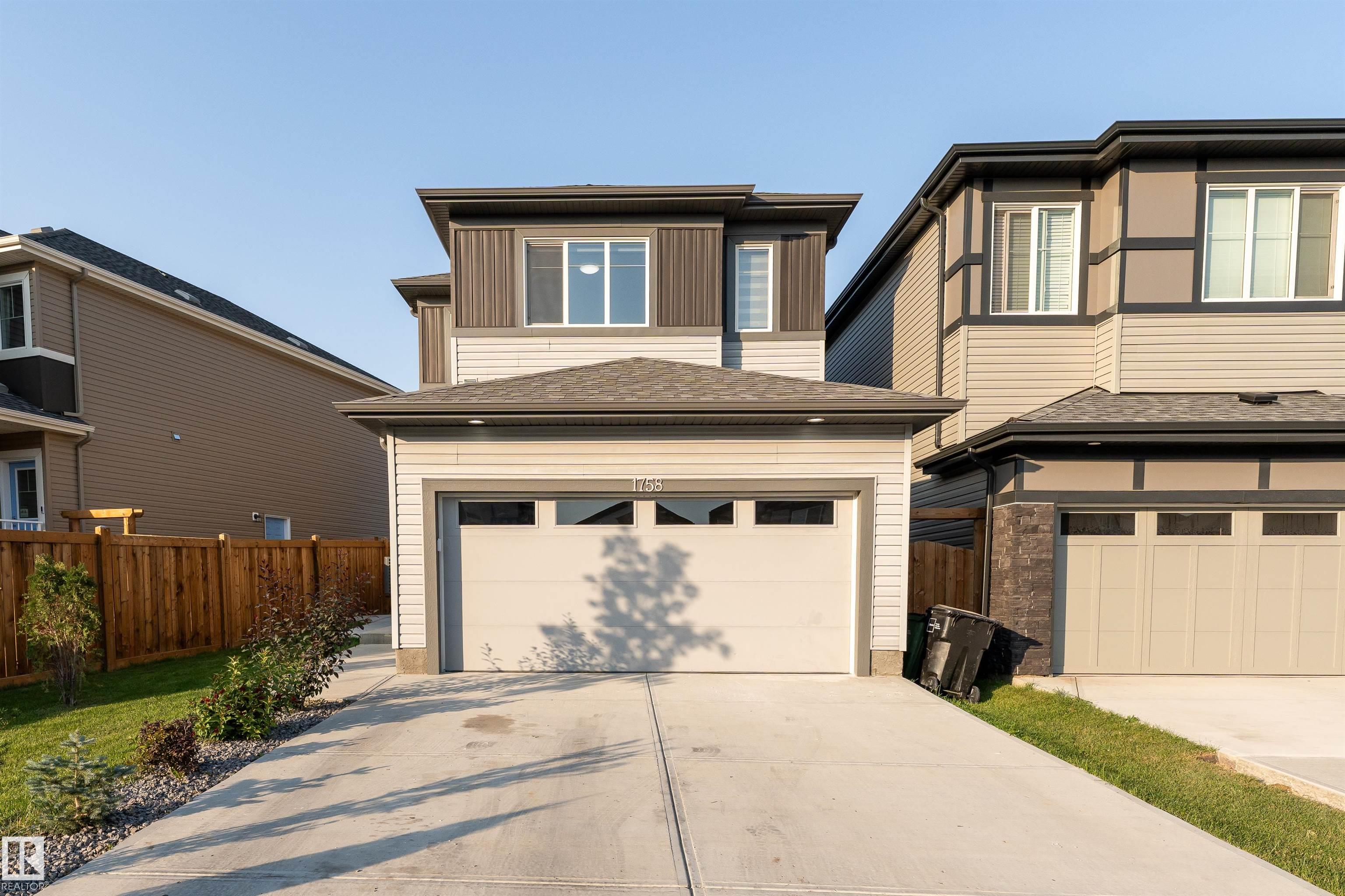 1758 ERKER Way, E4455816, Alberta,