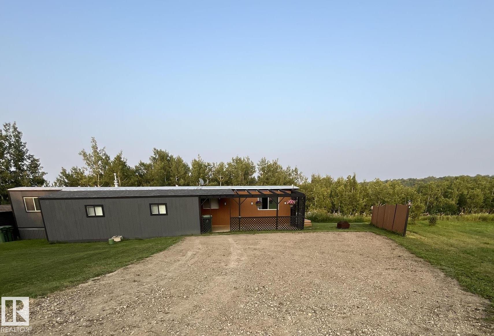 Fourth View of 5 54228 RGE ROAD 12, Eagle Ridge (Lac Ste. Anne), Rural Lac Ste. Anne County, Alberta, T0E 1V2