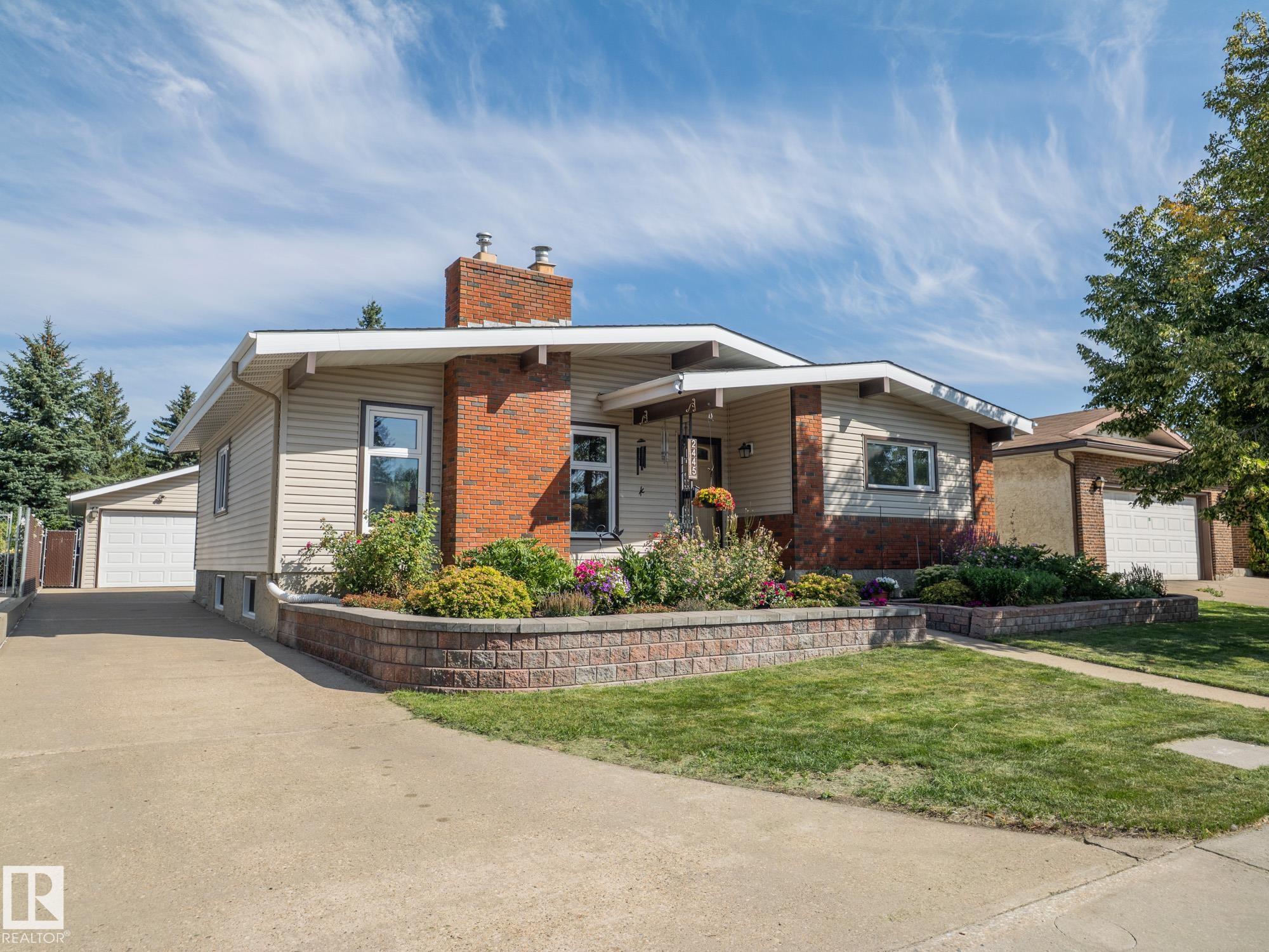 2445 89 Street, E4455968, Alberta,