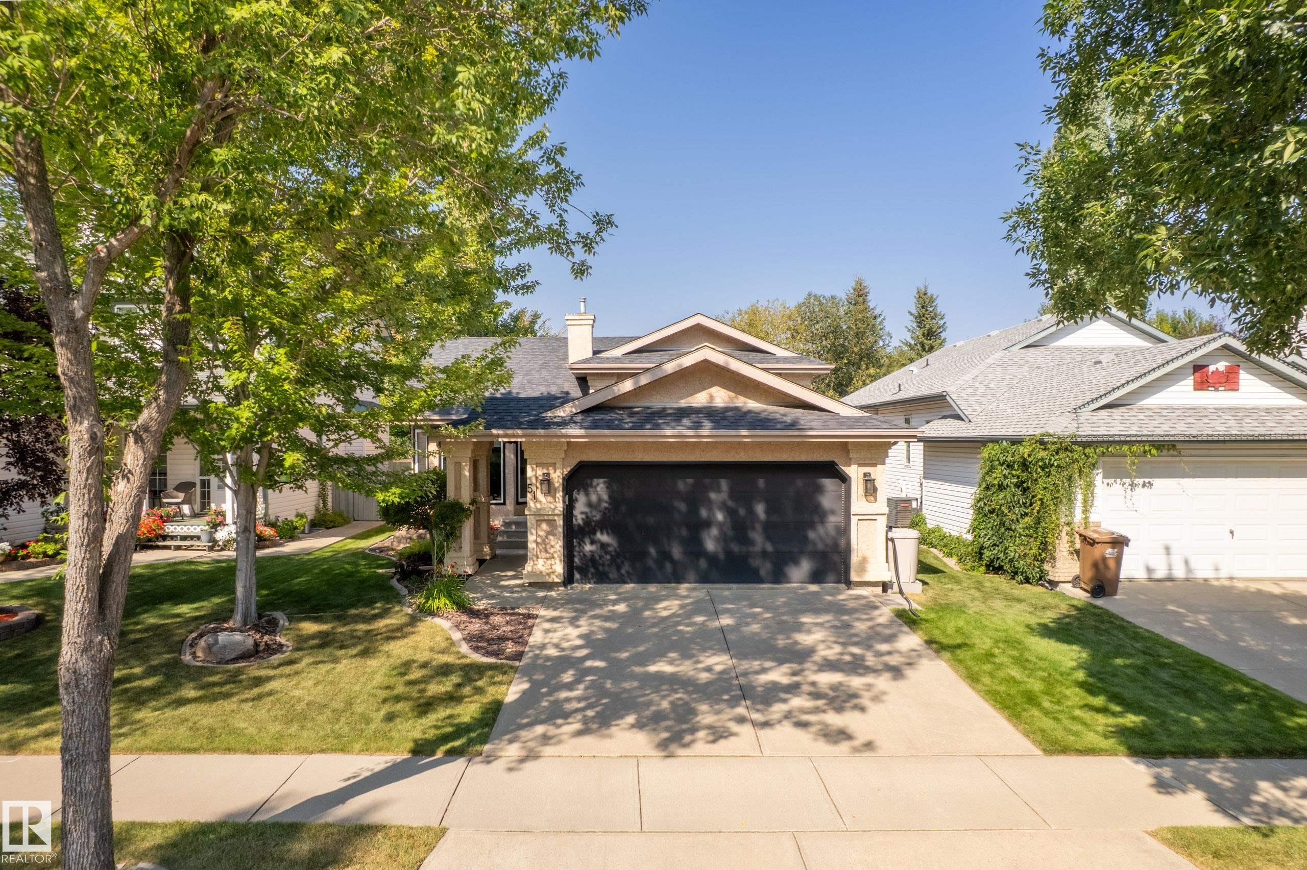 51 OAKPARK Crescent, E4455983, Alberta,