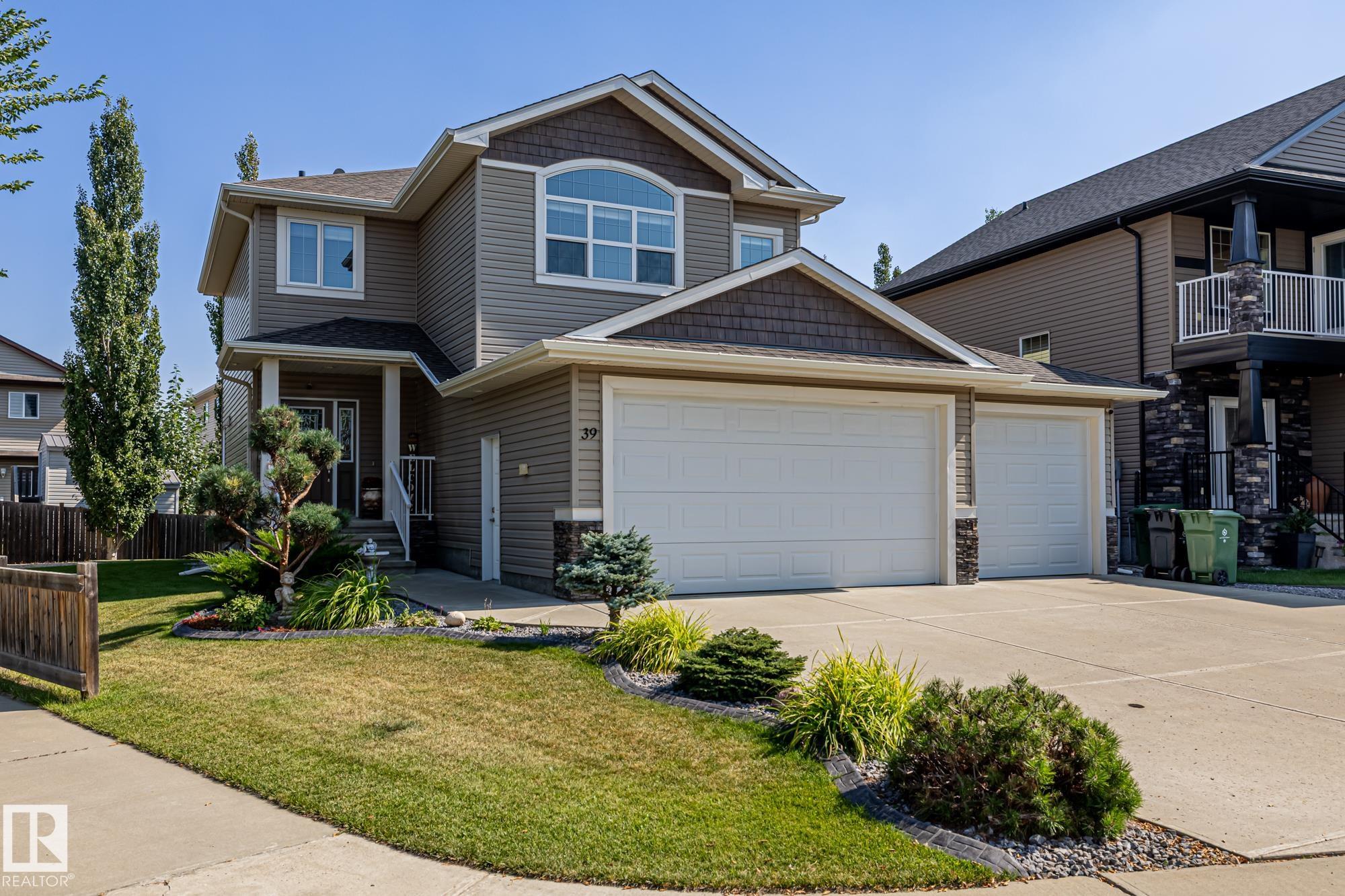 39 HILLSIDE Terrace, E4456101, Alberta,