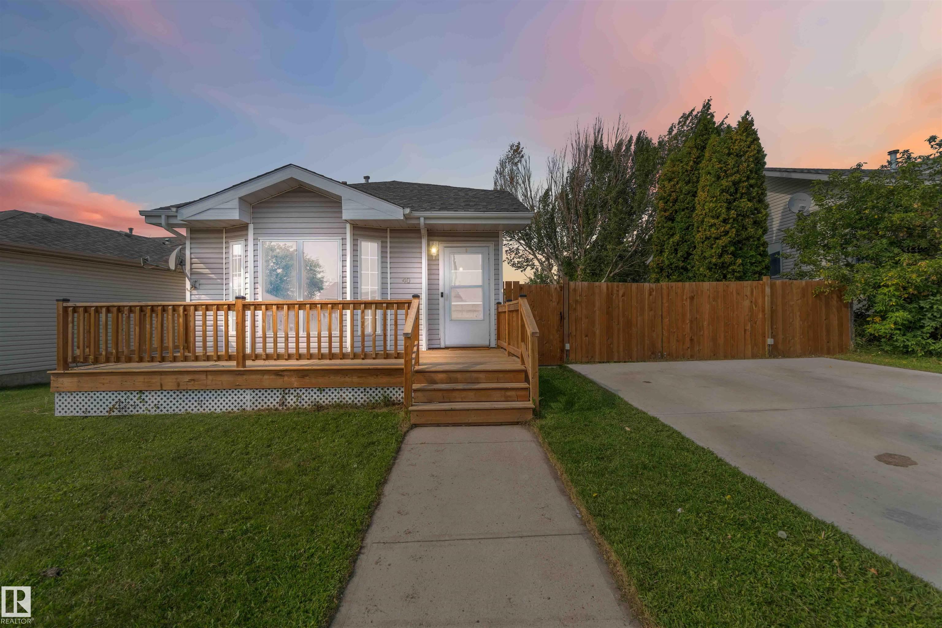 40 LUNNON Drive, E4456108, Alberta,