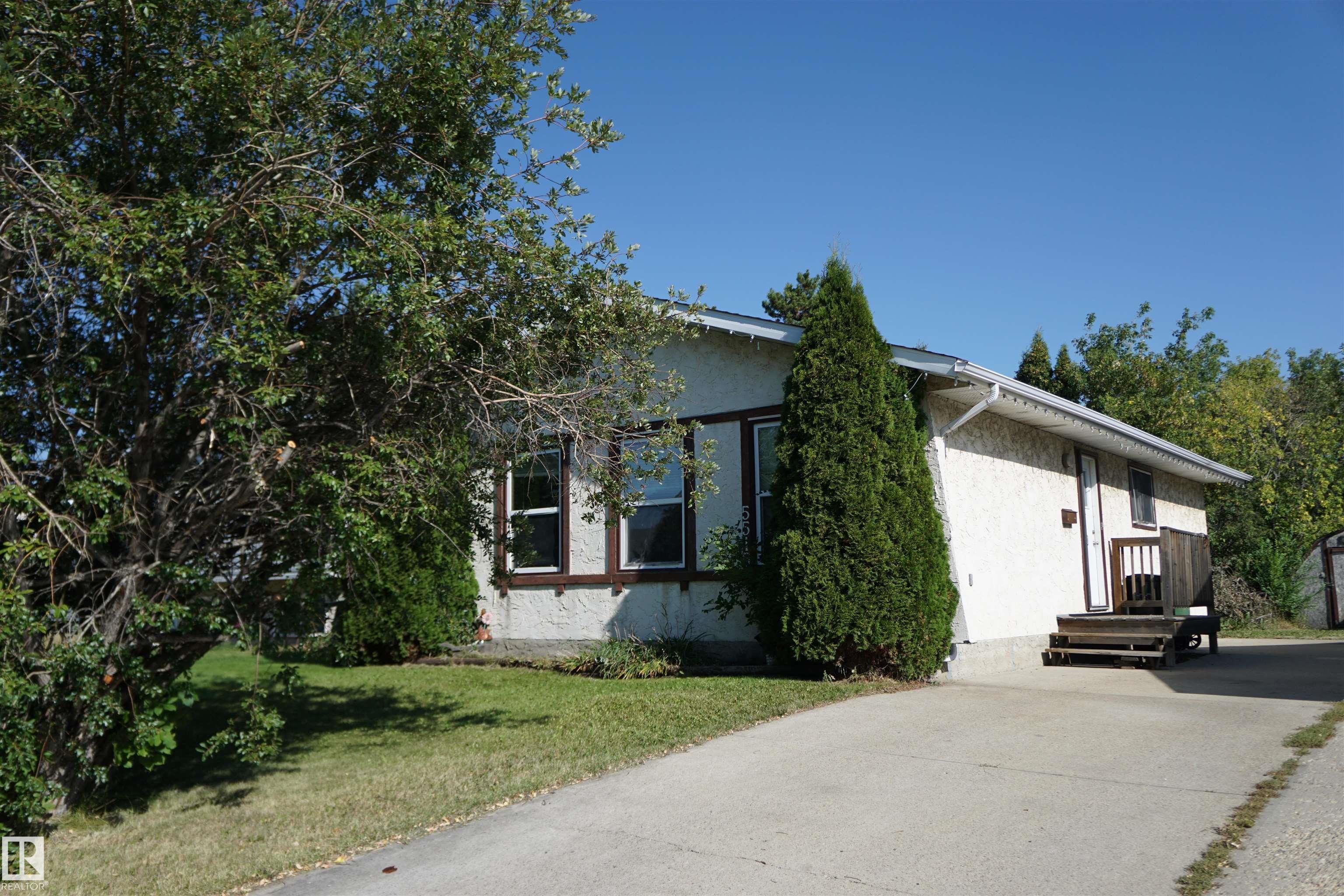 5515 54 Street, E4456294, Alberta,