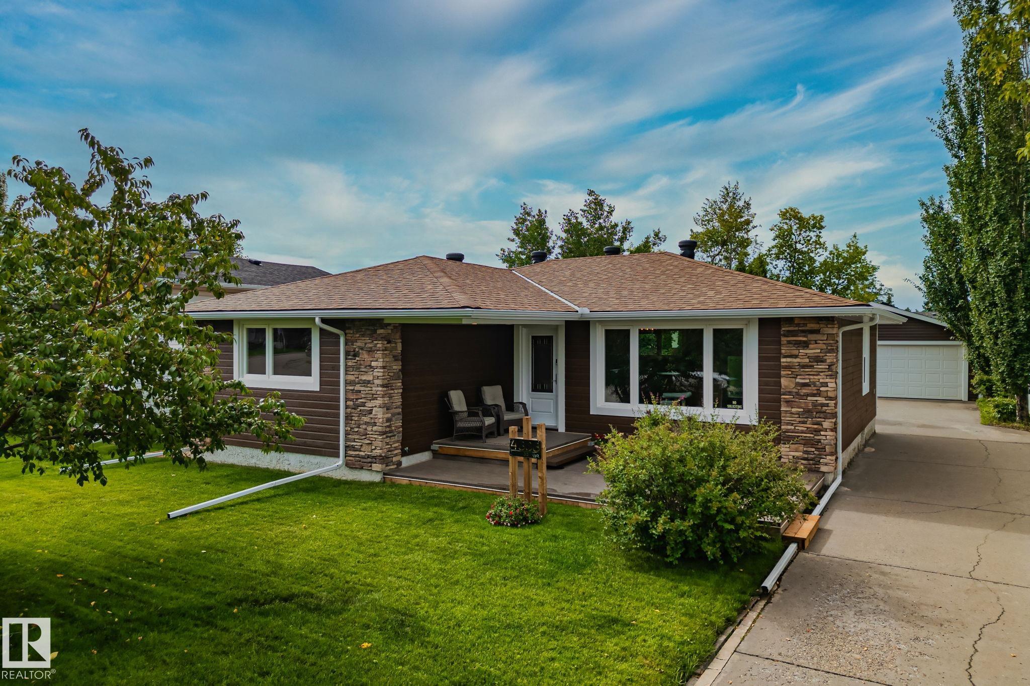 4303 35 Avenue, E4456347, Alberta,