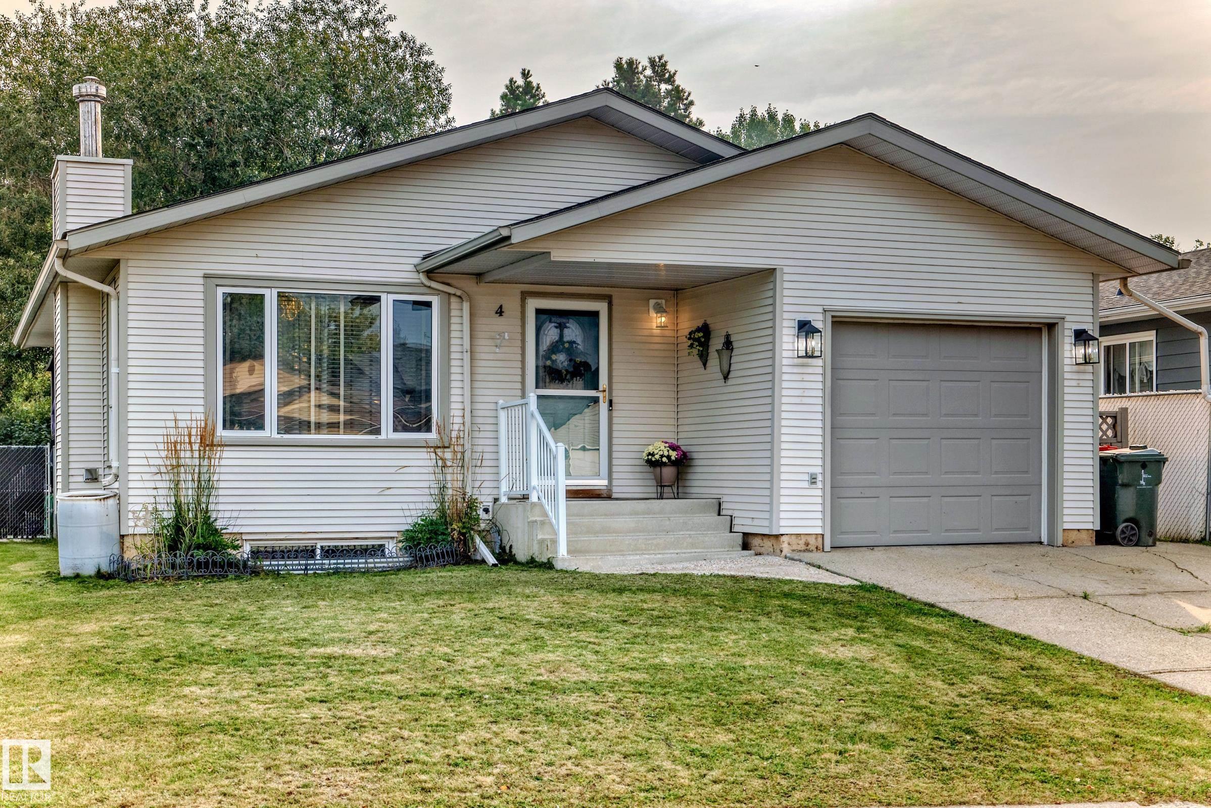 4 GLENDALE Crescent, E4456472, Alberta,