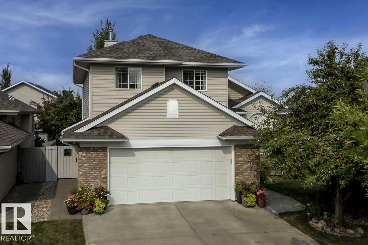 28 KIRKWOOD Drive, E4456481, Alberta,